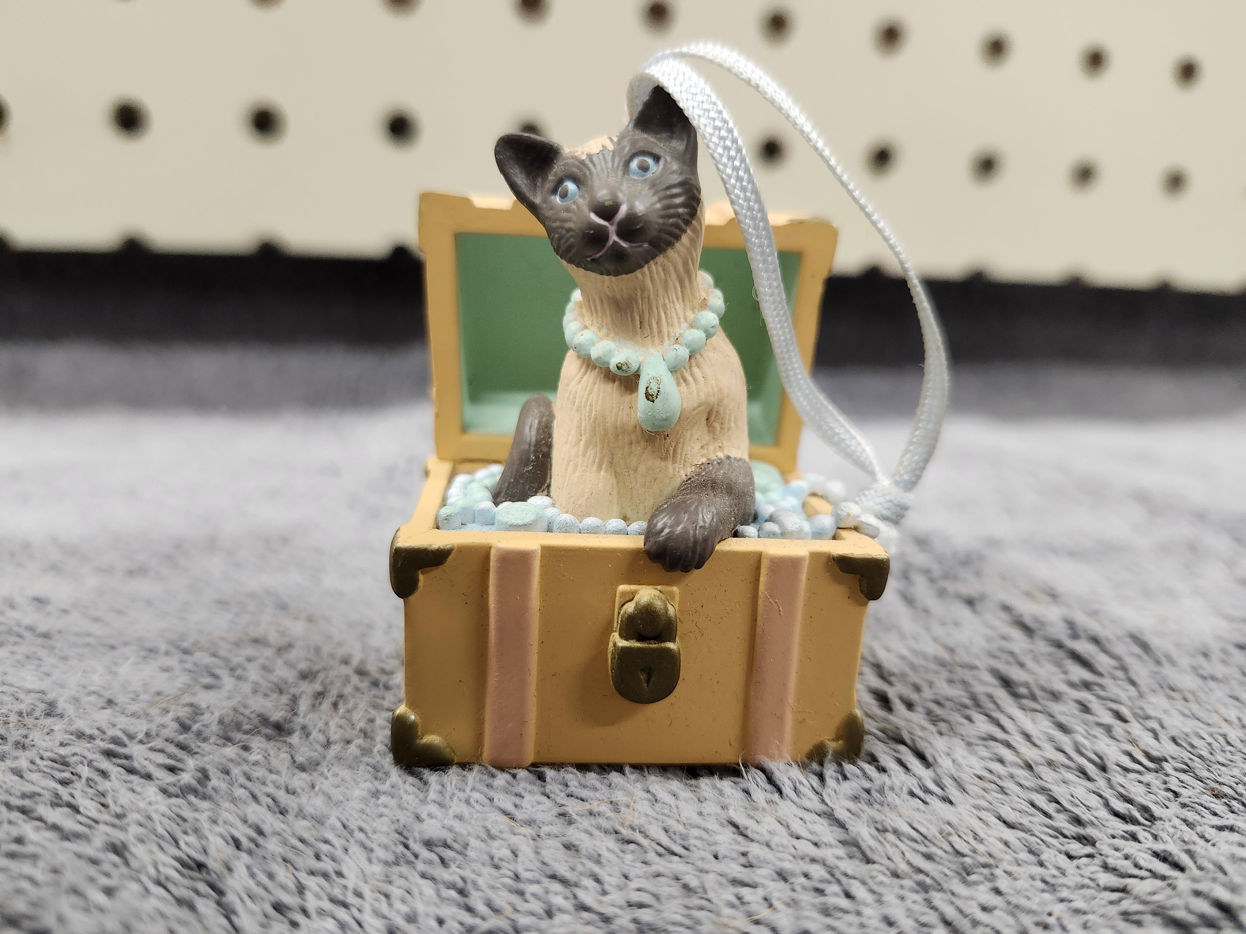 Cat ornament