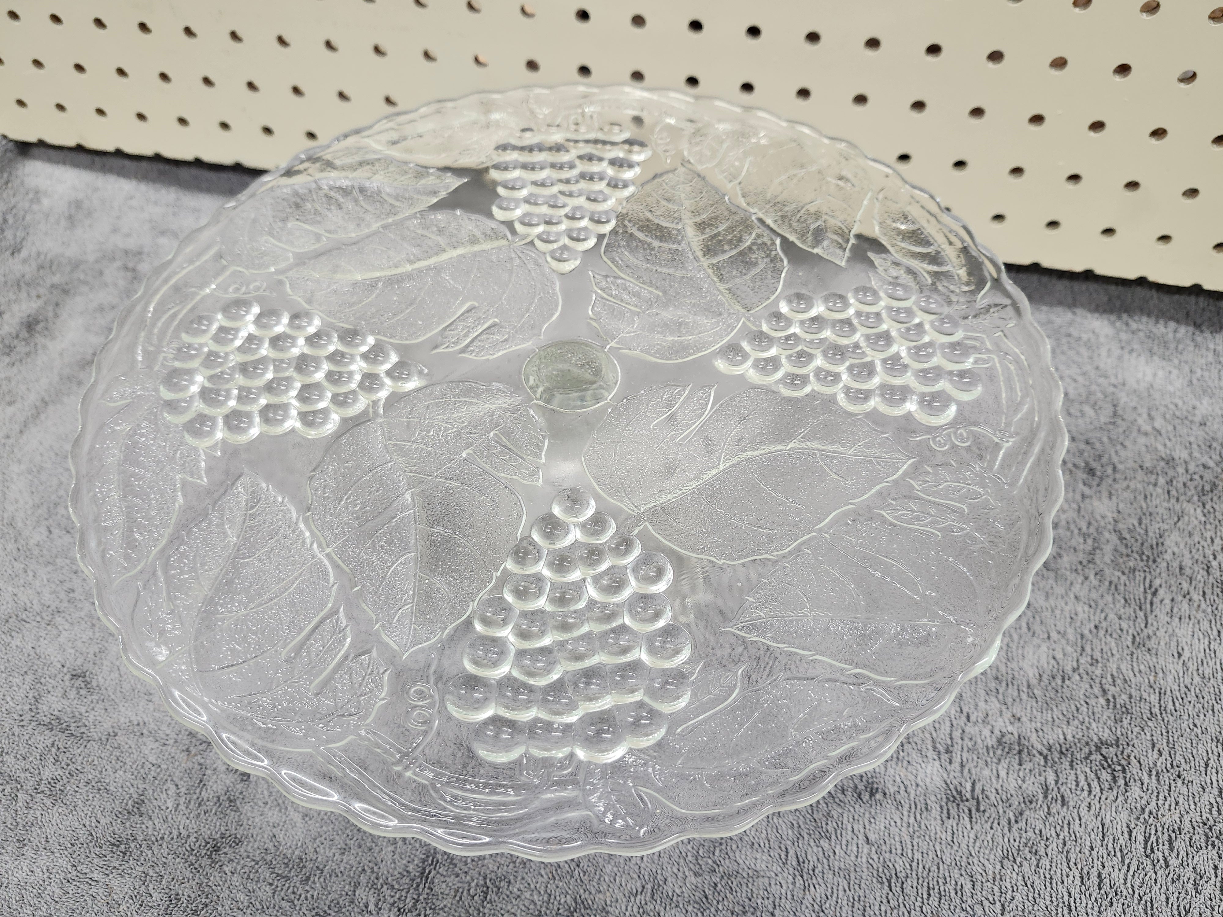 Cake stand