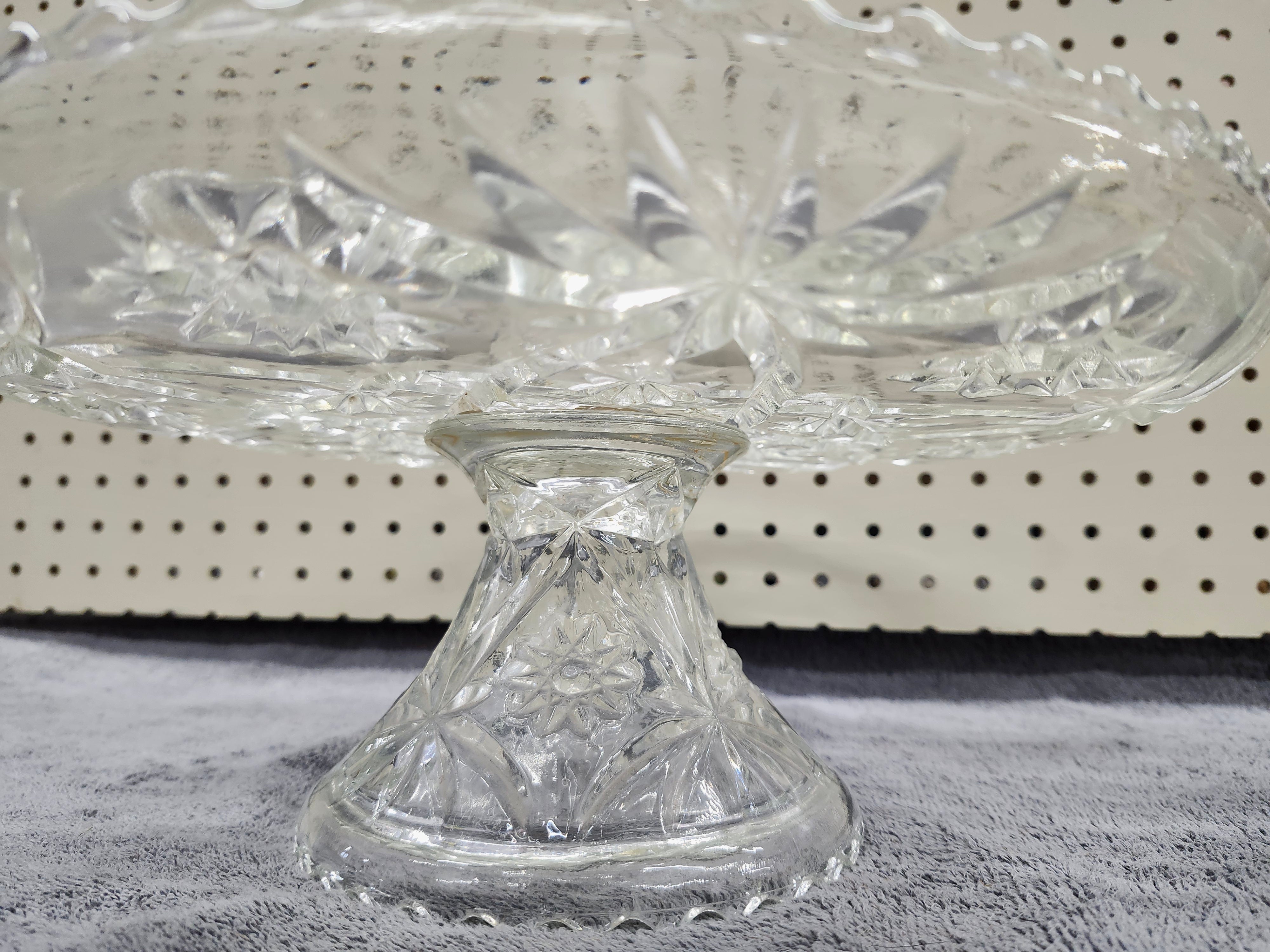 Cake stand glass