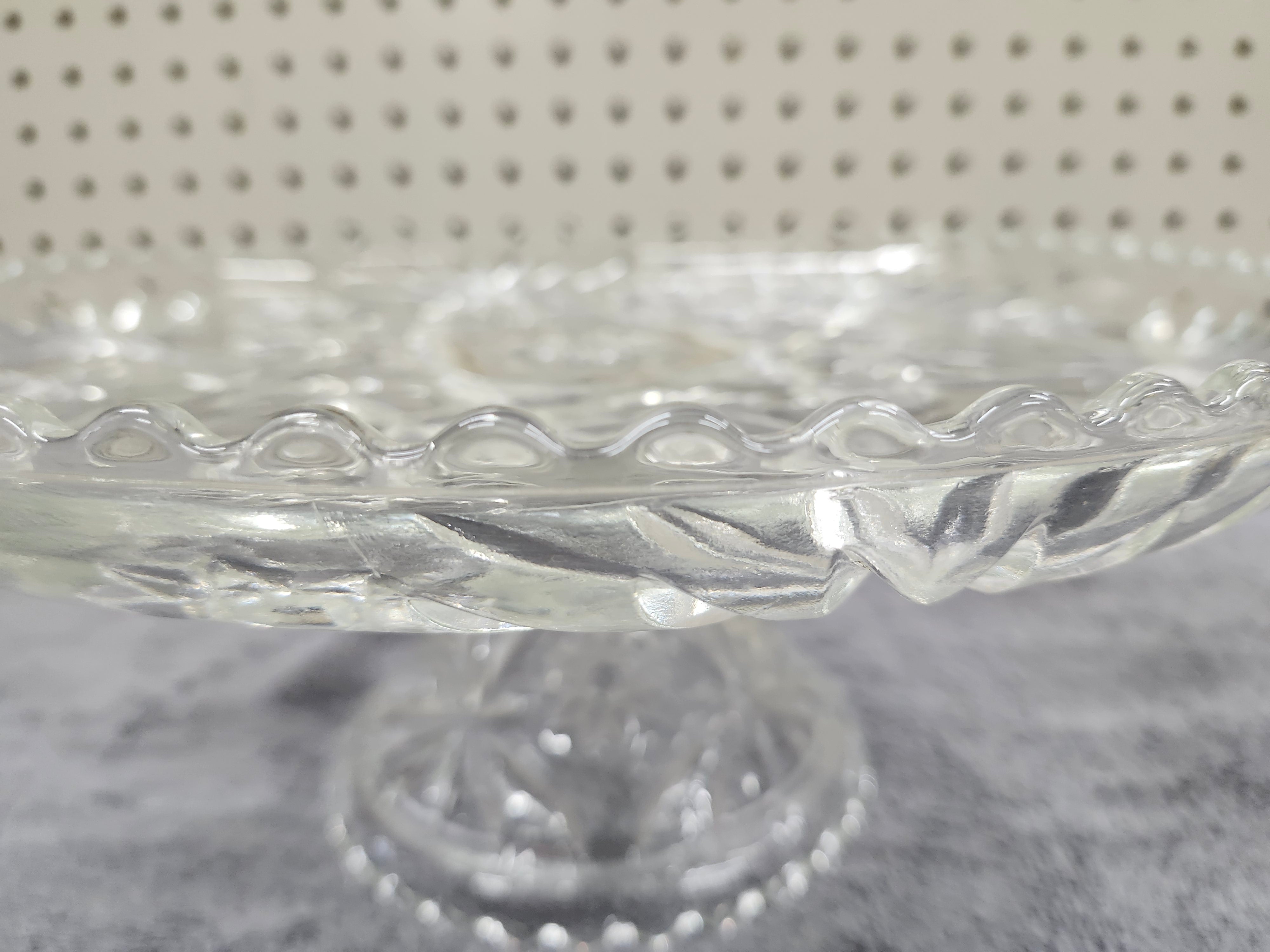 Cake stand glass