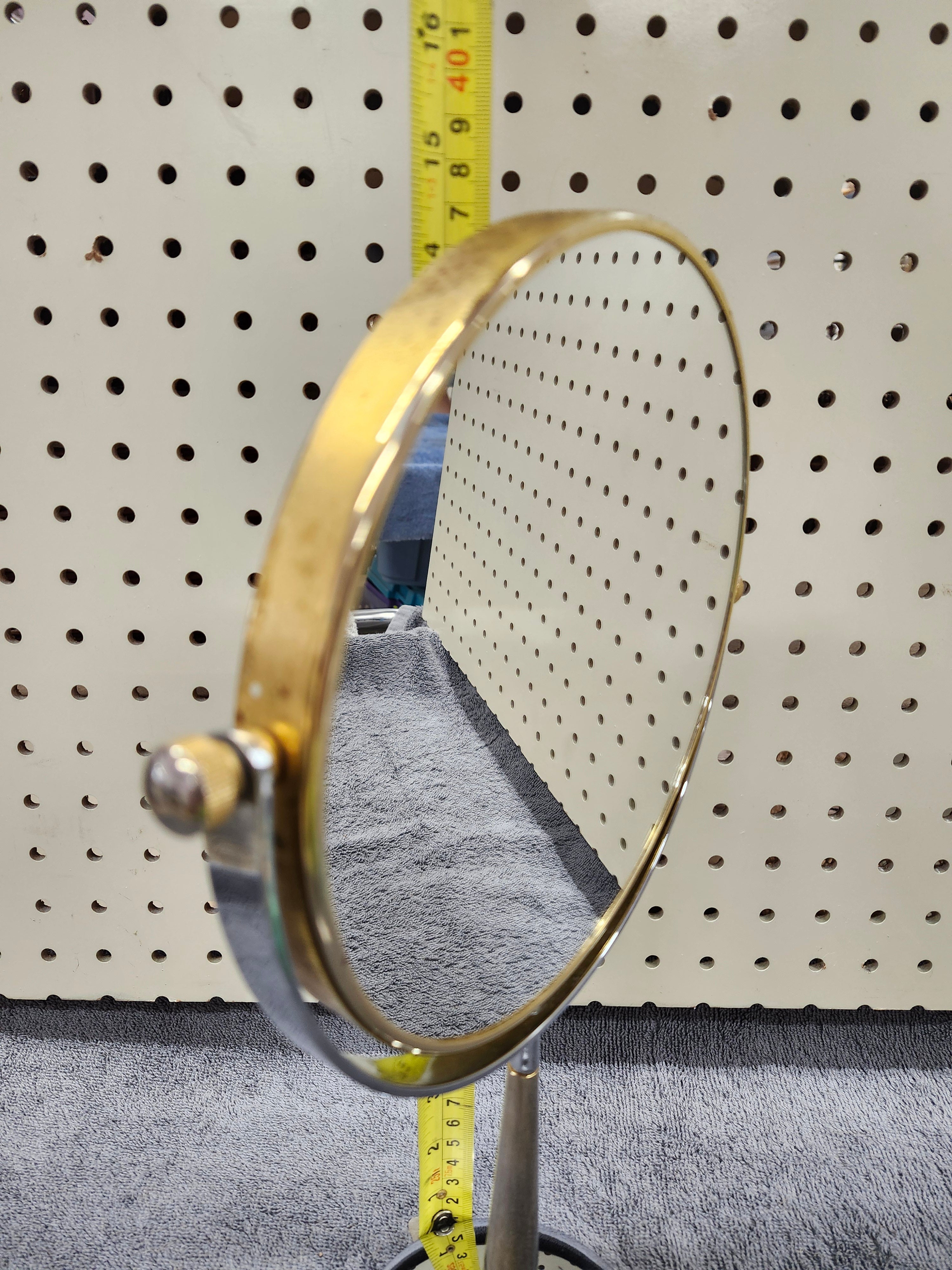 Mirror & magnifier
