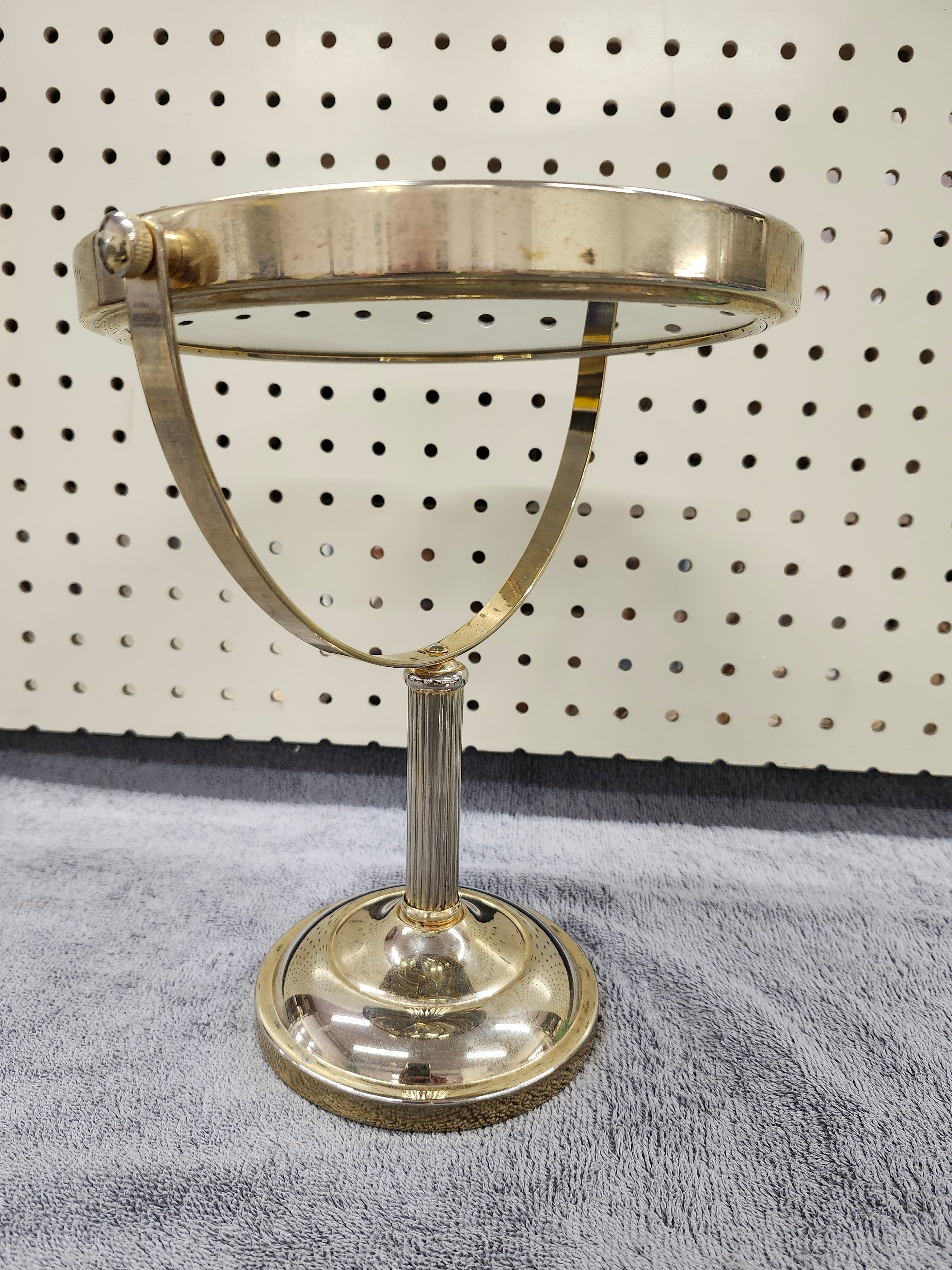 Mirror & magnifier