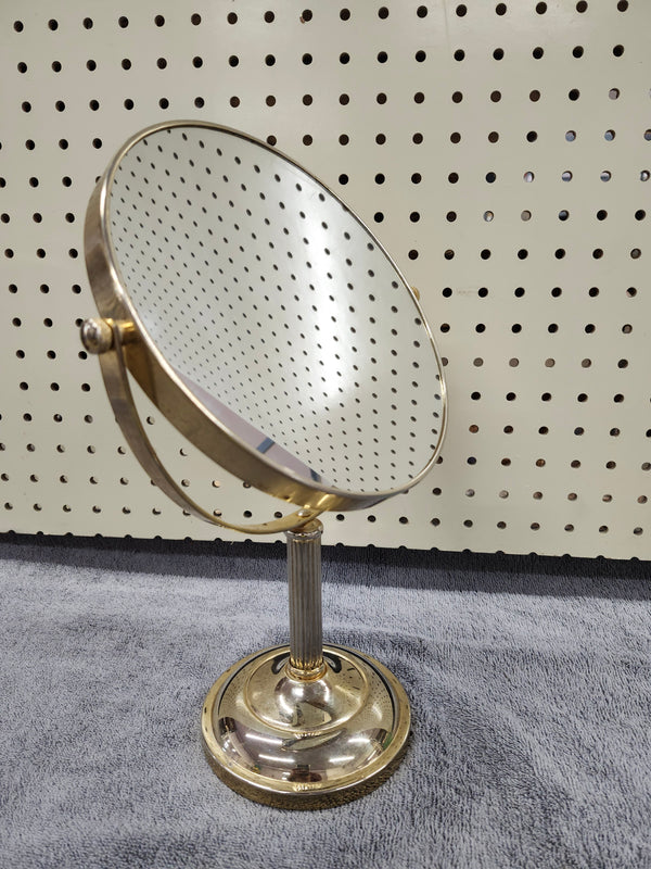 Mirror & magnifier
