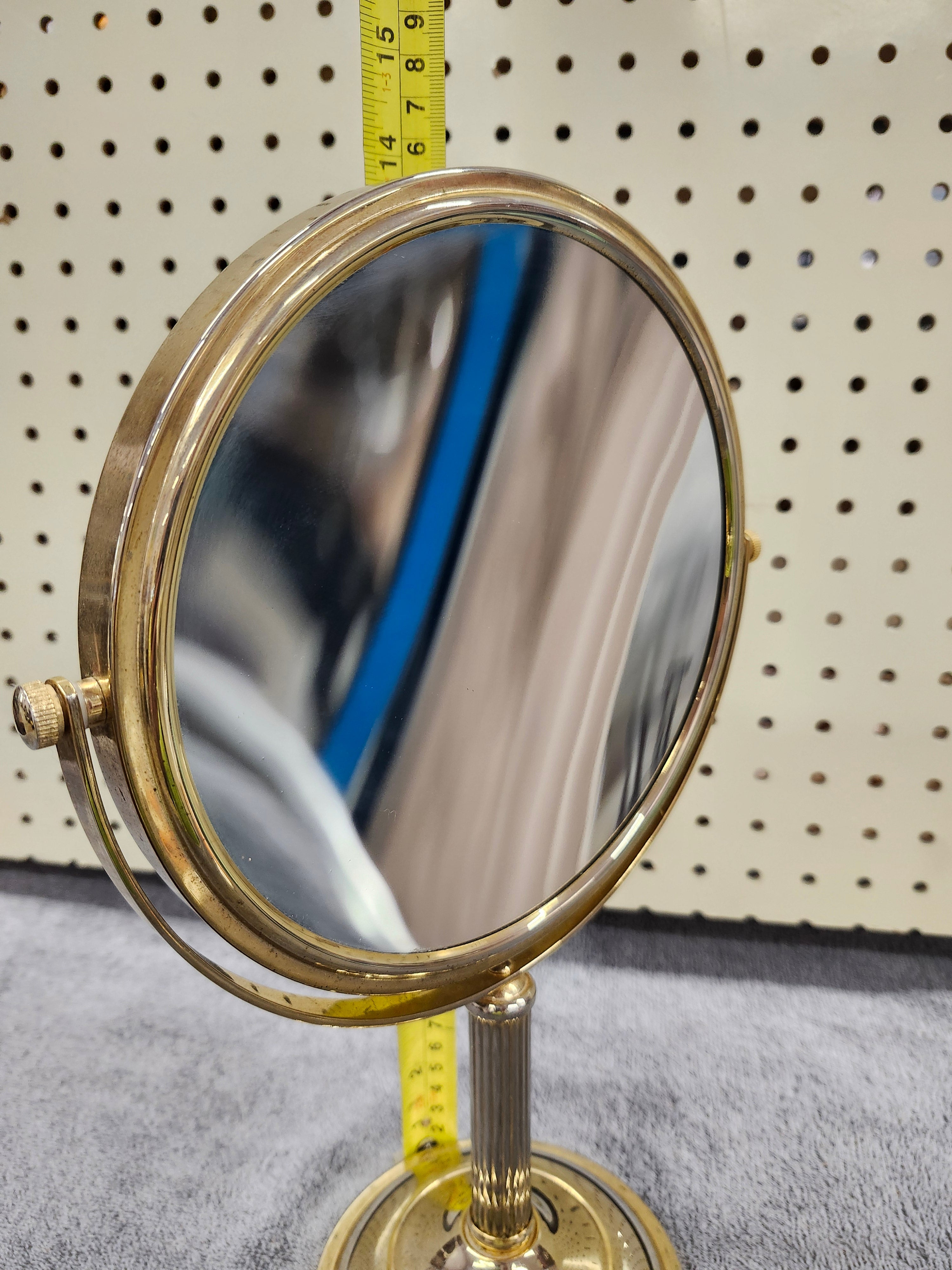 Mirror & magnifier