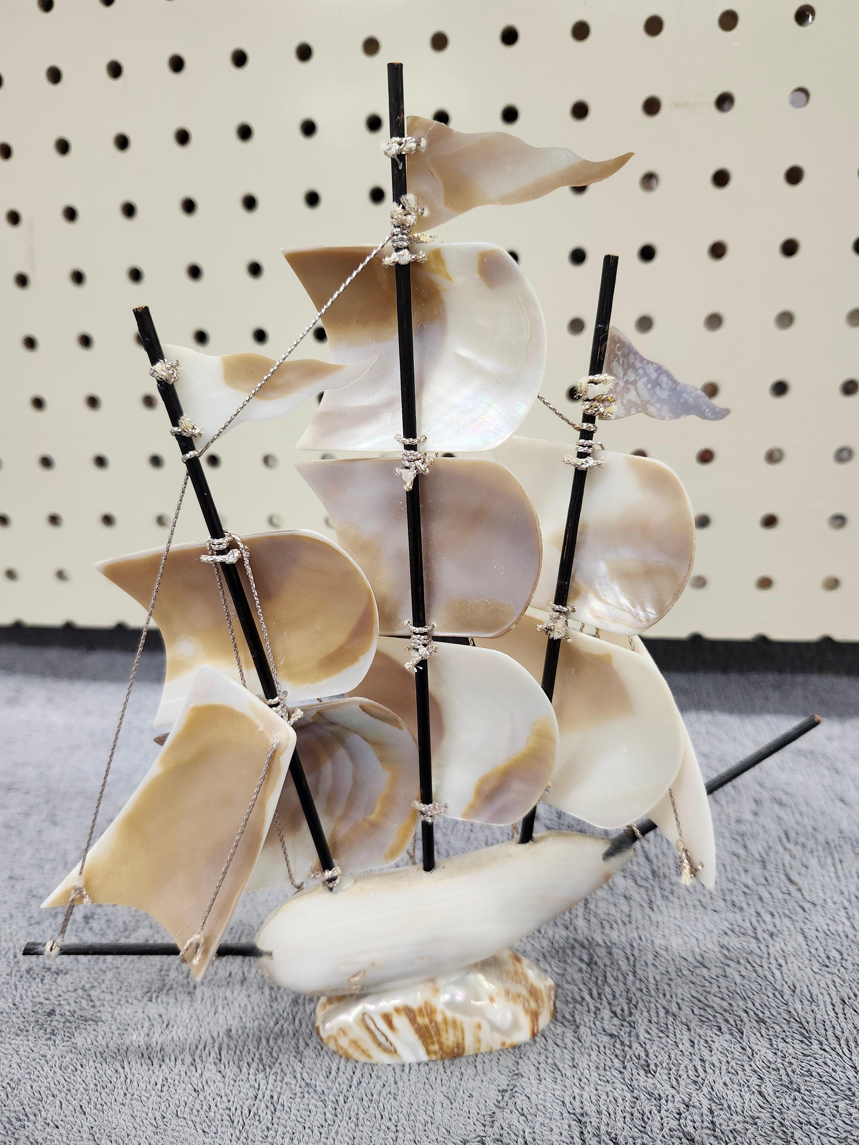 Shell ship