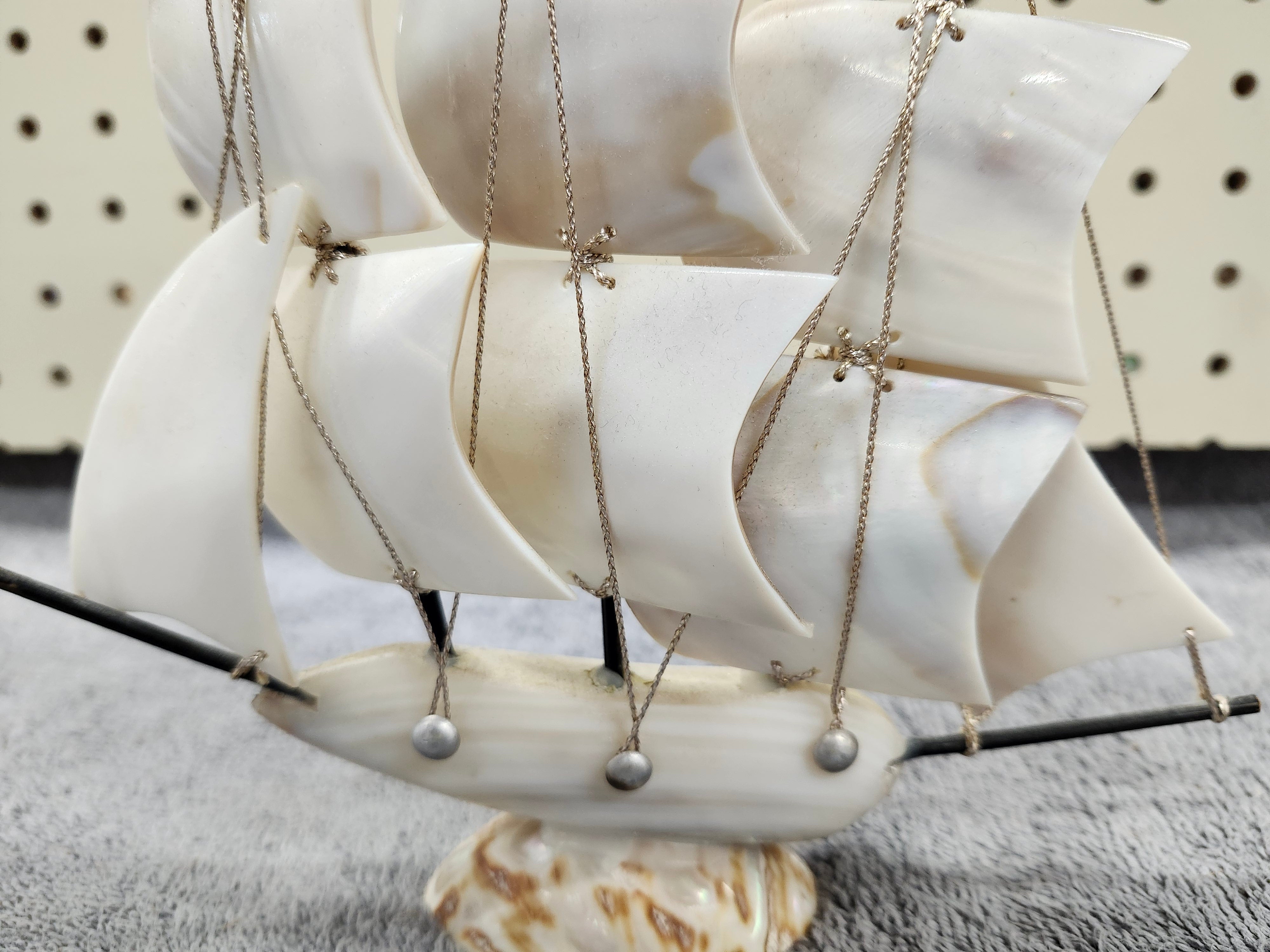 Shell ship