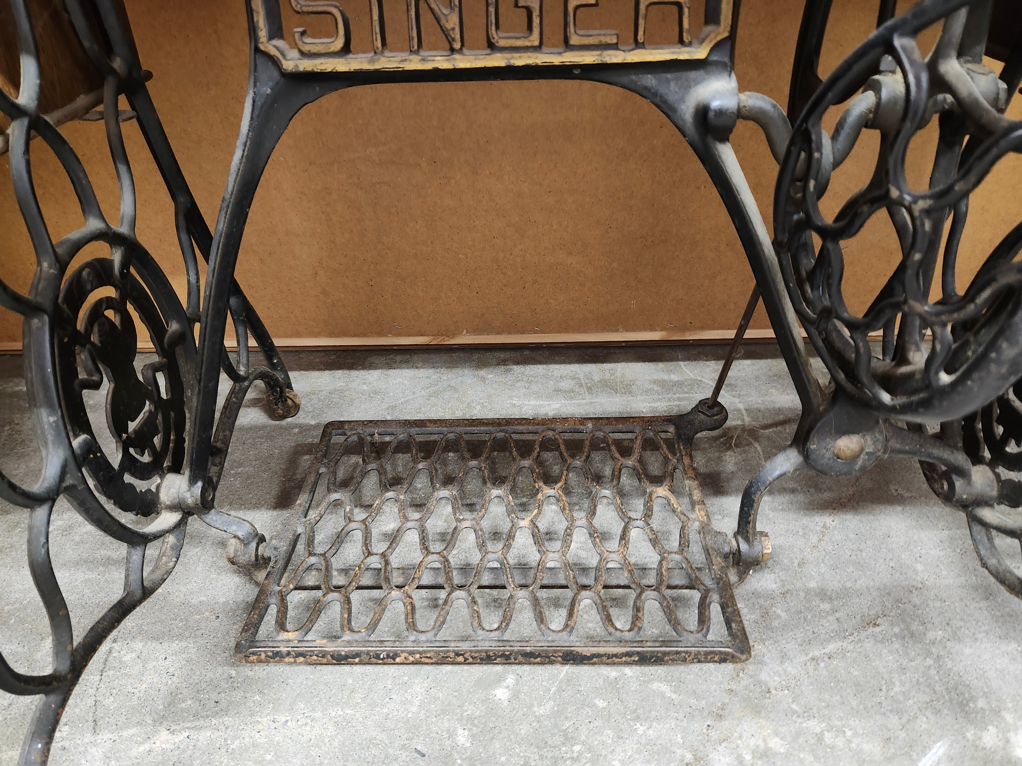 Singer foot driven sewing machine