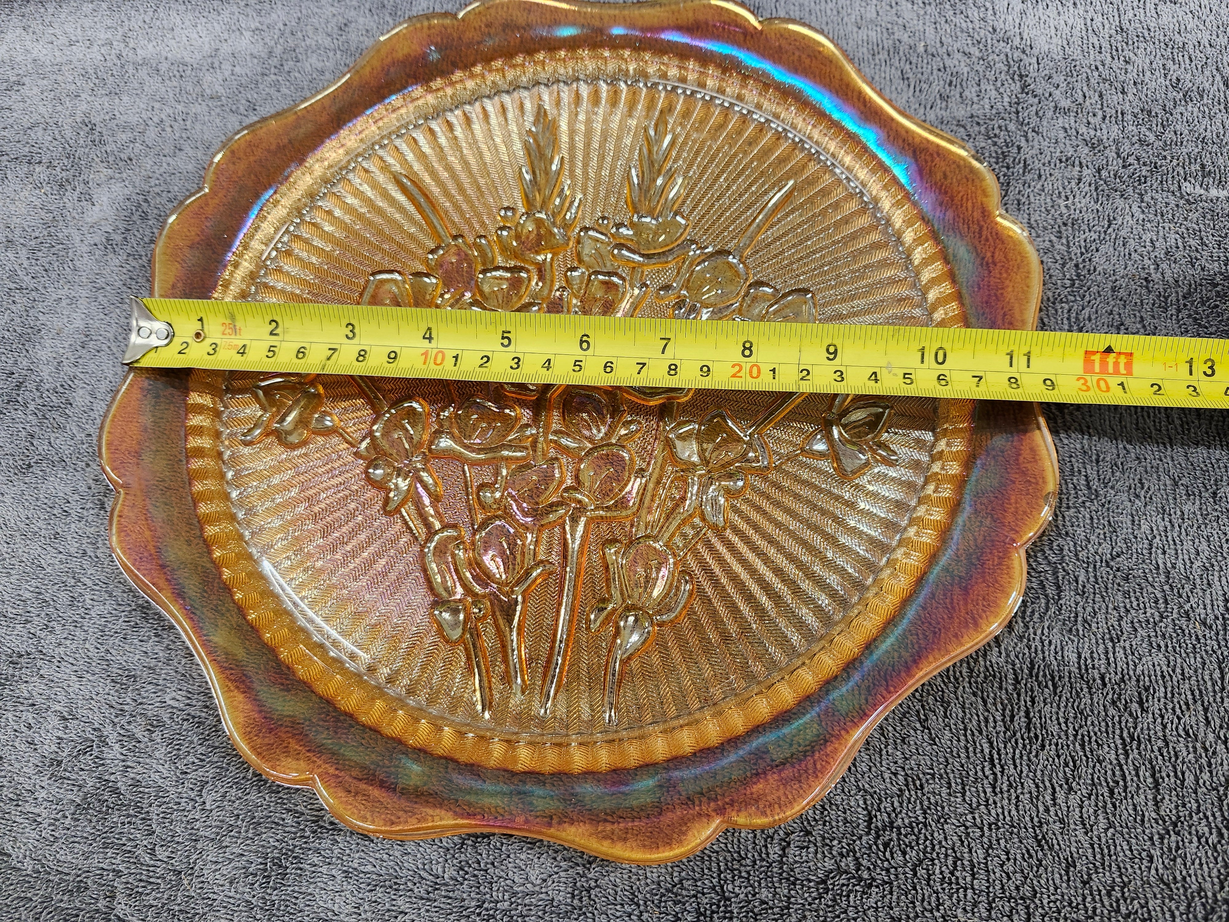Carnival glass plater