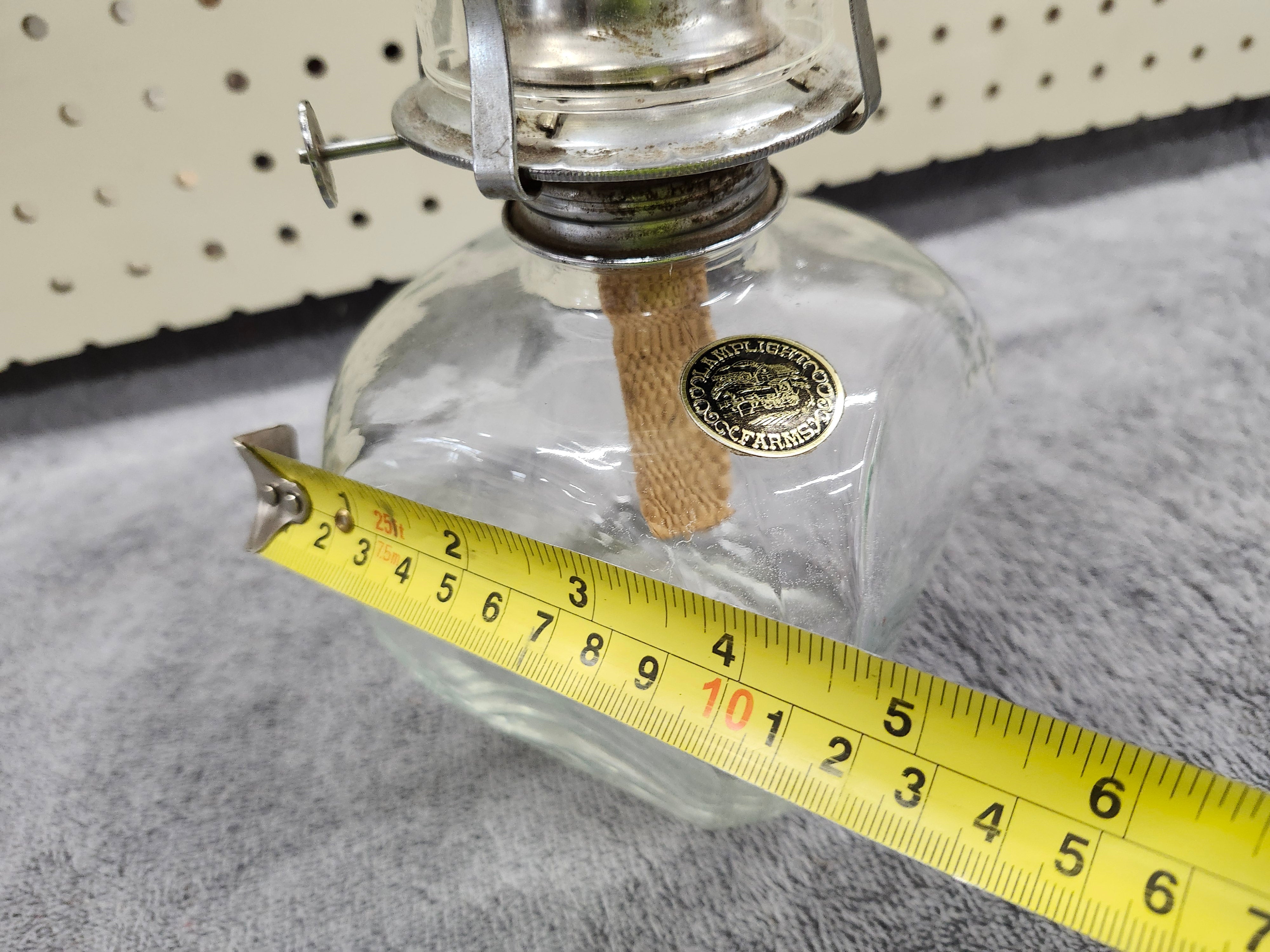 Oil lamp / Lantern