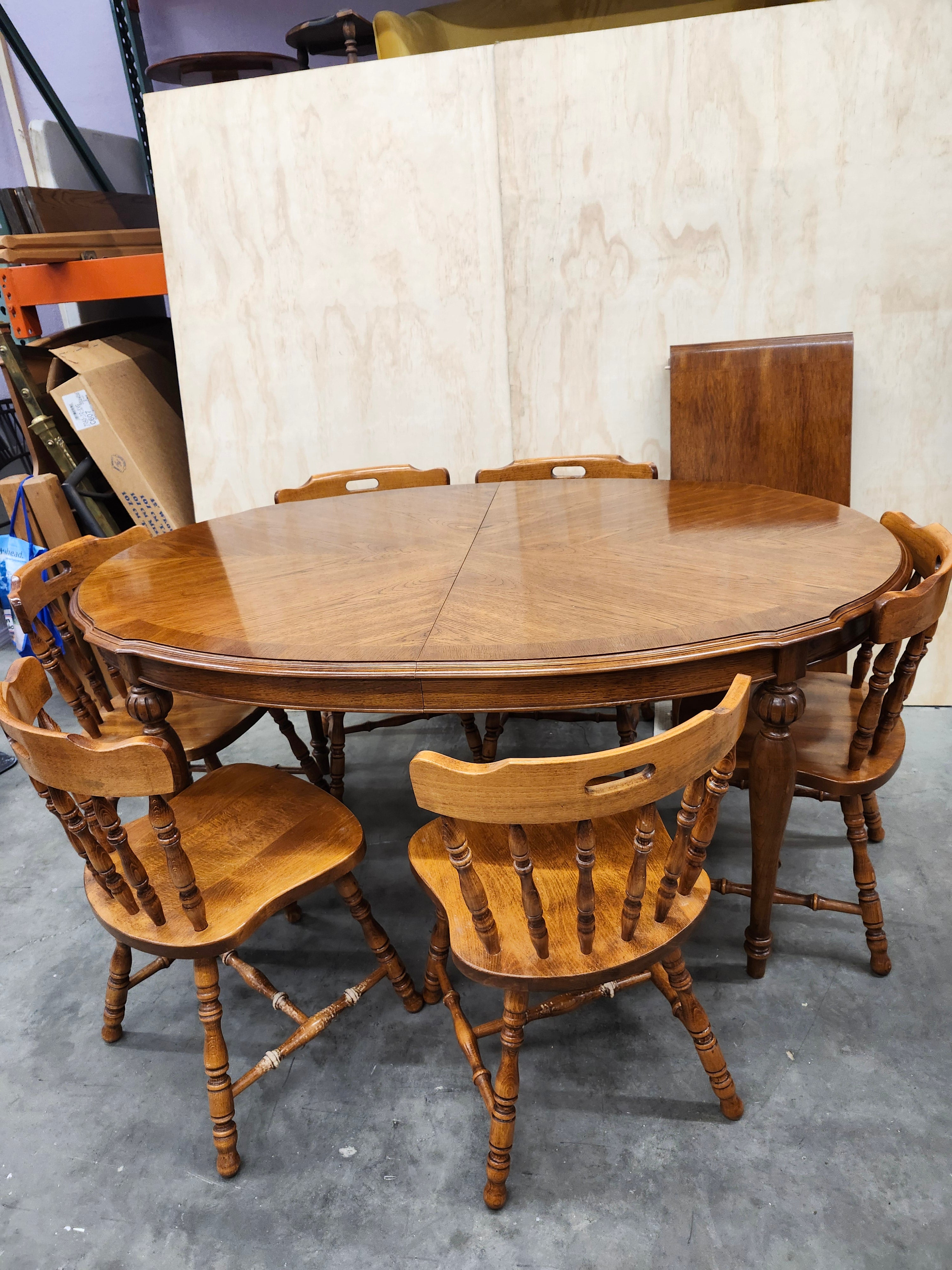 Dining set with 1 leaf & 6 chairs
