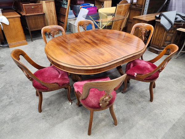 1908 Dining set with 6 chairs