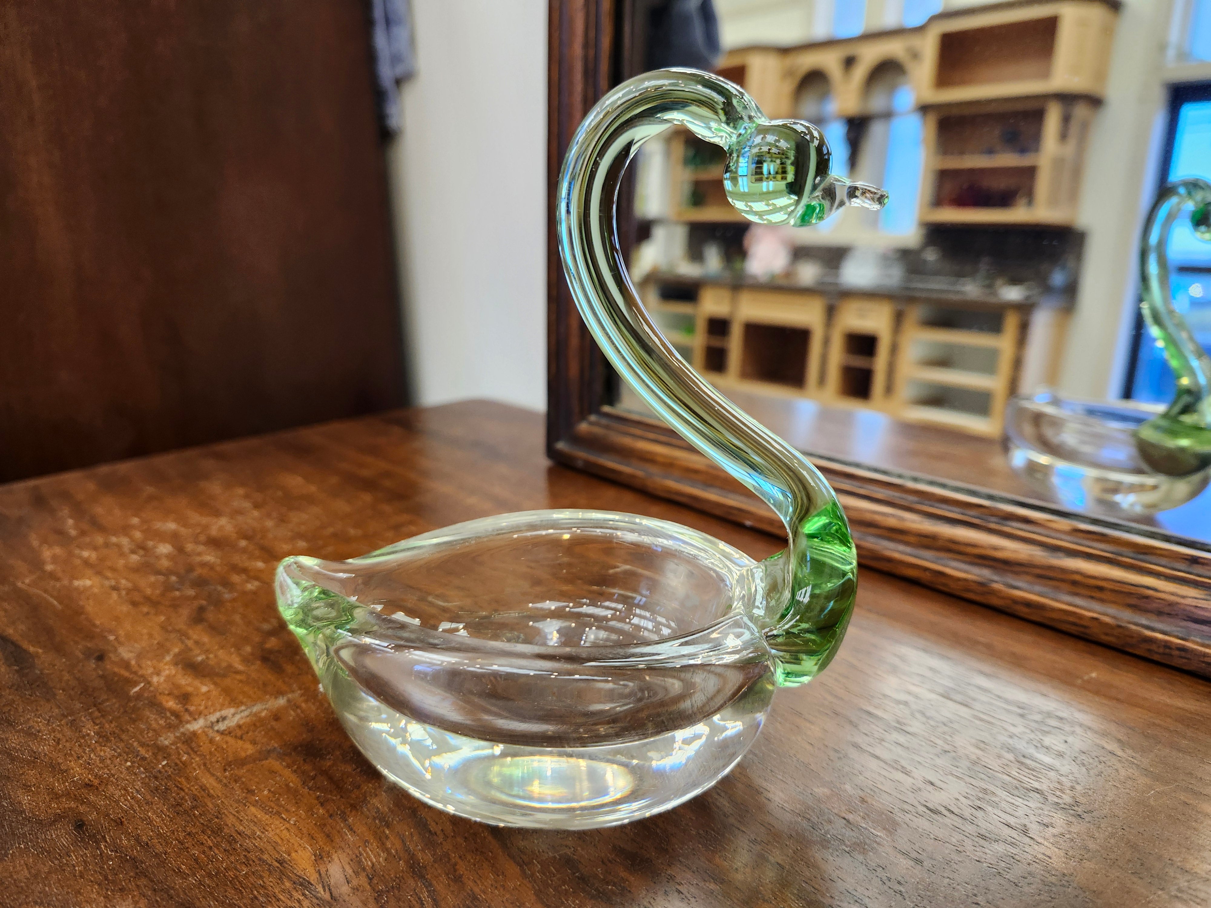 Duncan Miller Swan glass ashtray