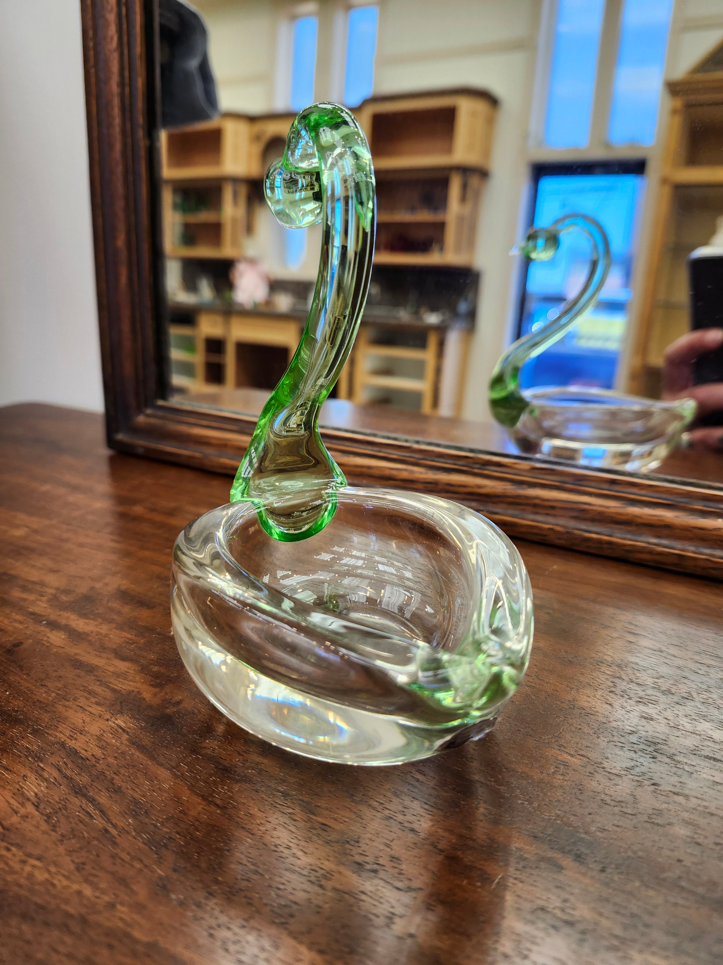 Duncan Miller Swan glass ashtray