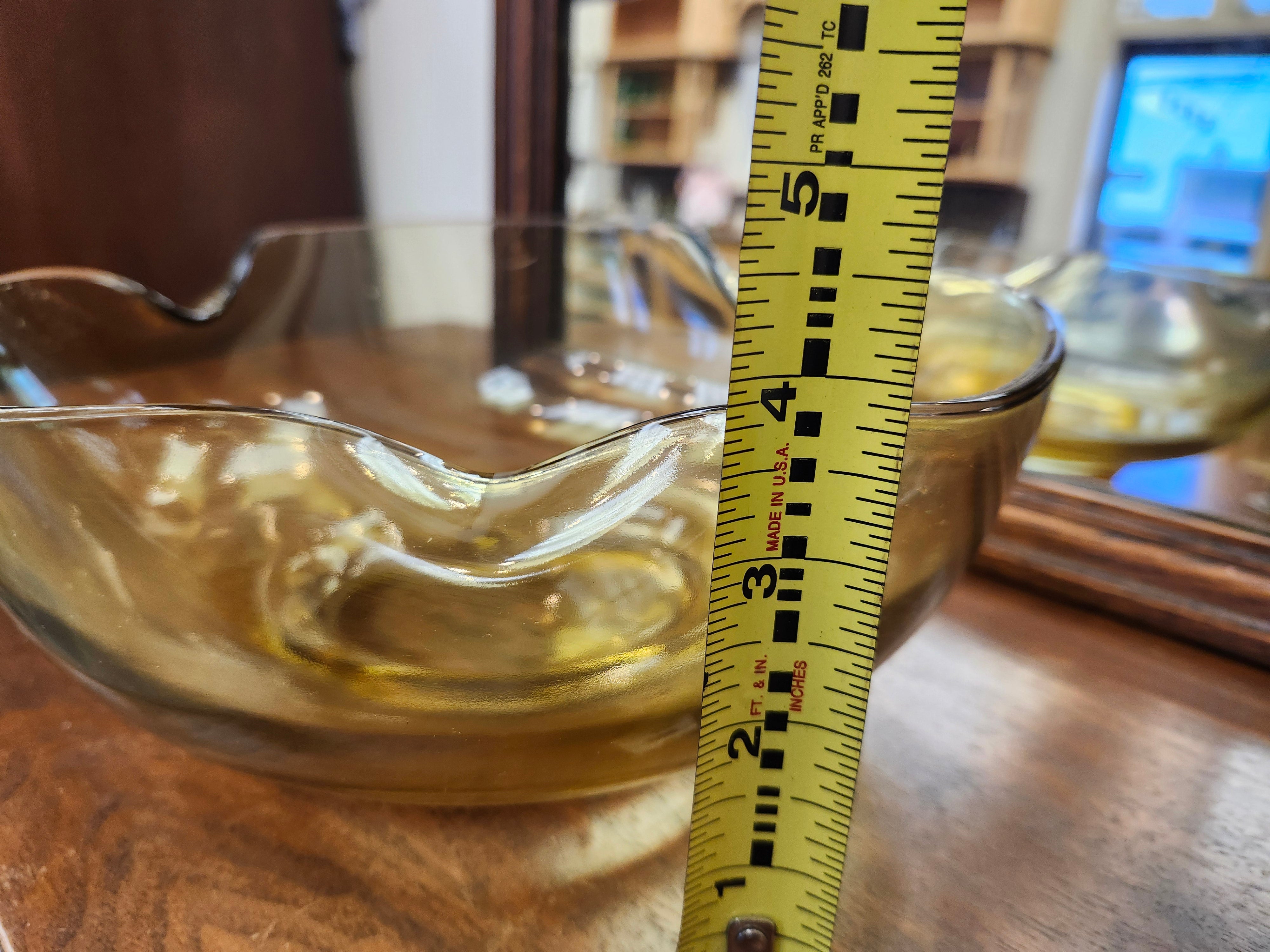 Amber glass chip bowl