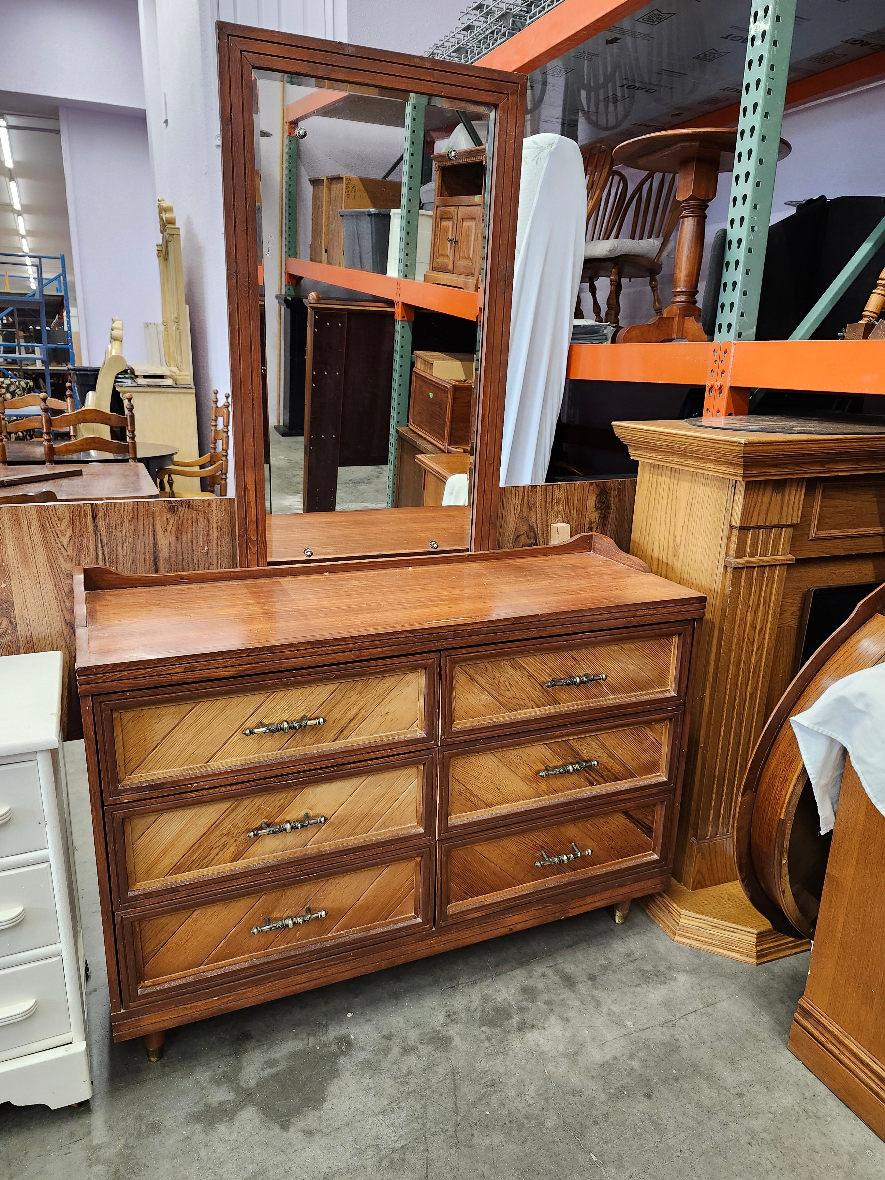 Dresser & mirror