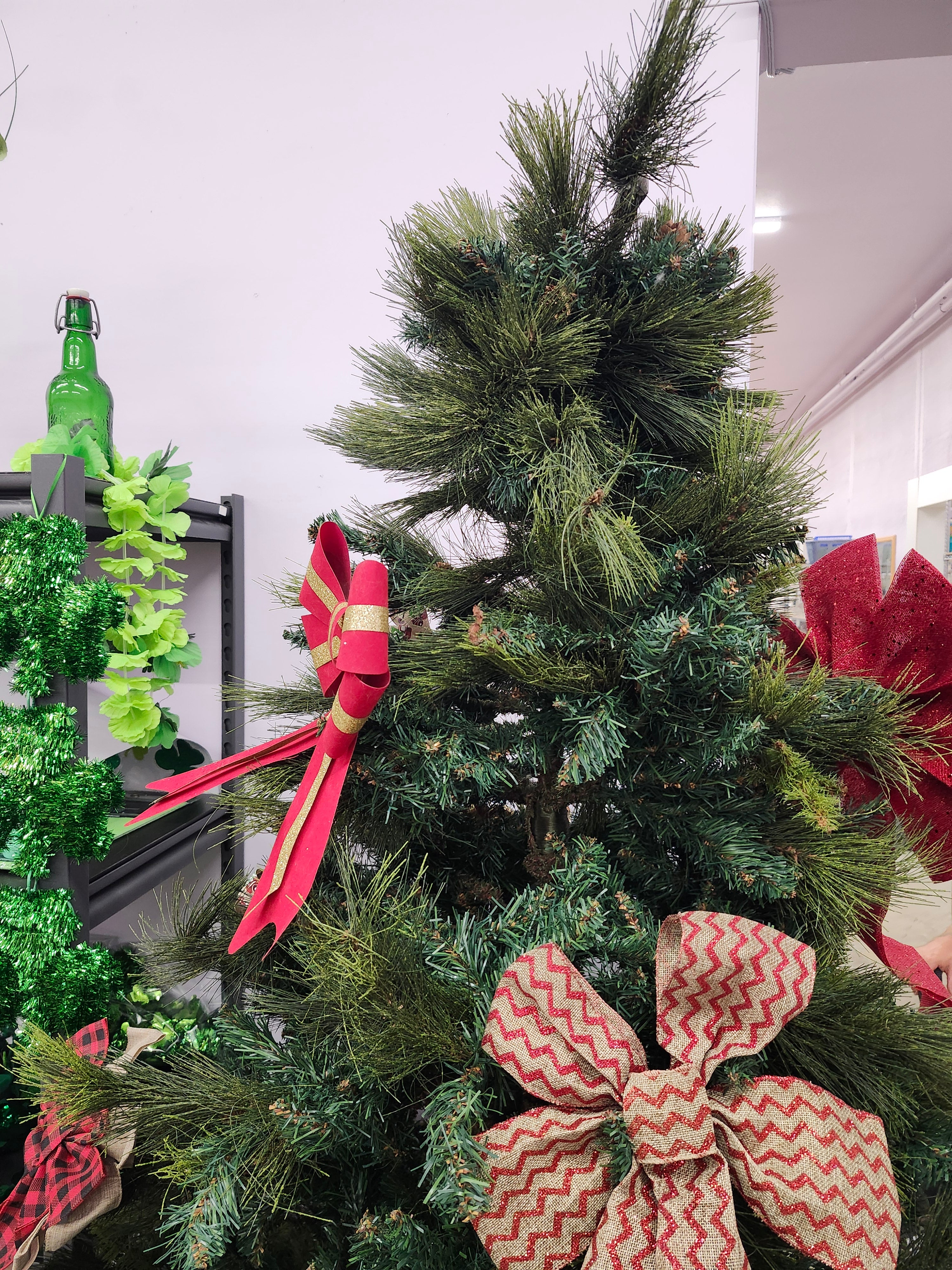 7ft Christmas tree