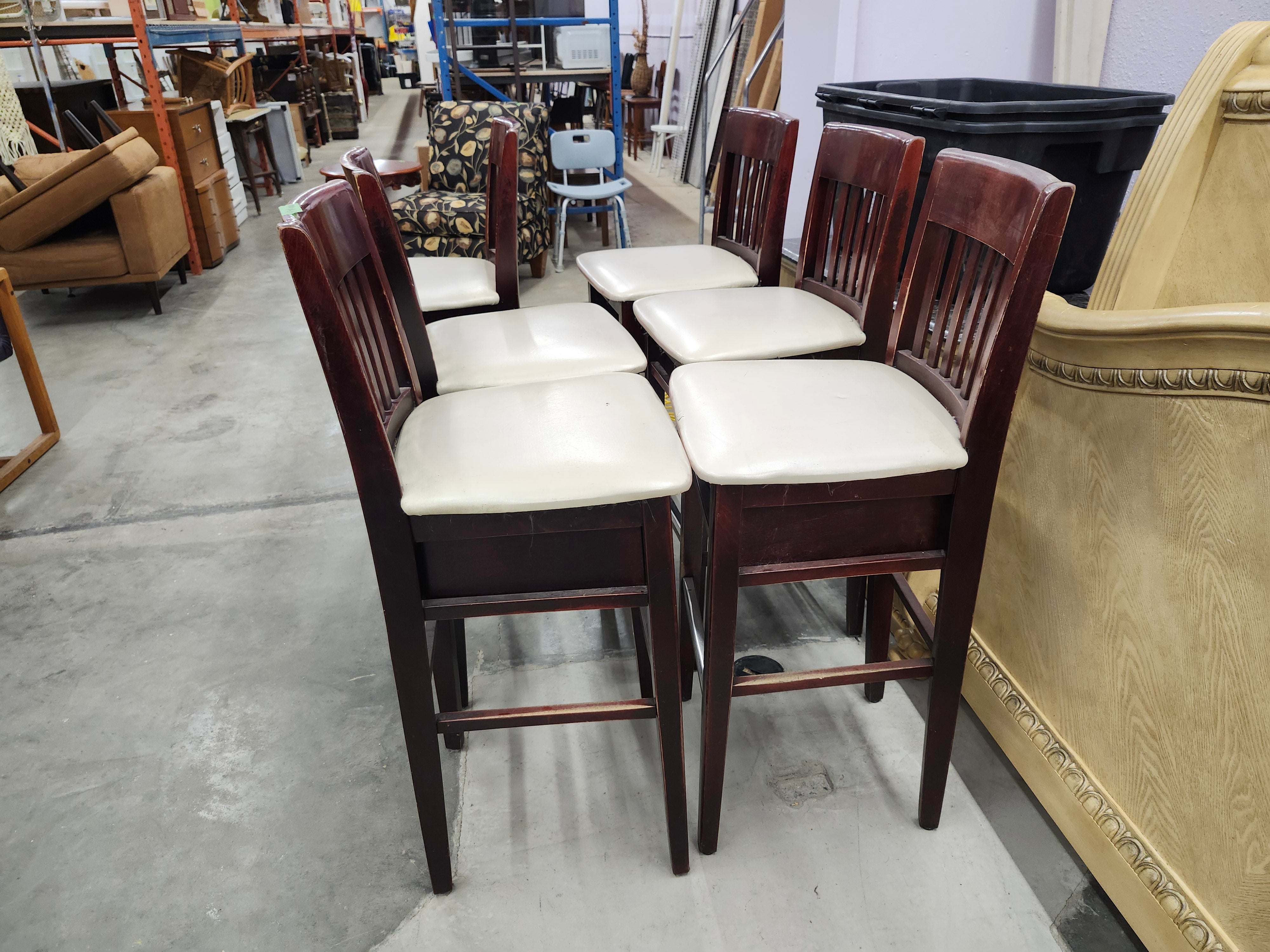 X6 barstools