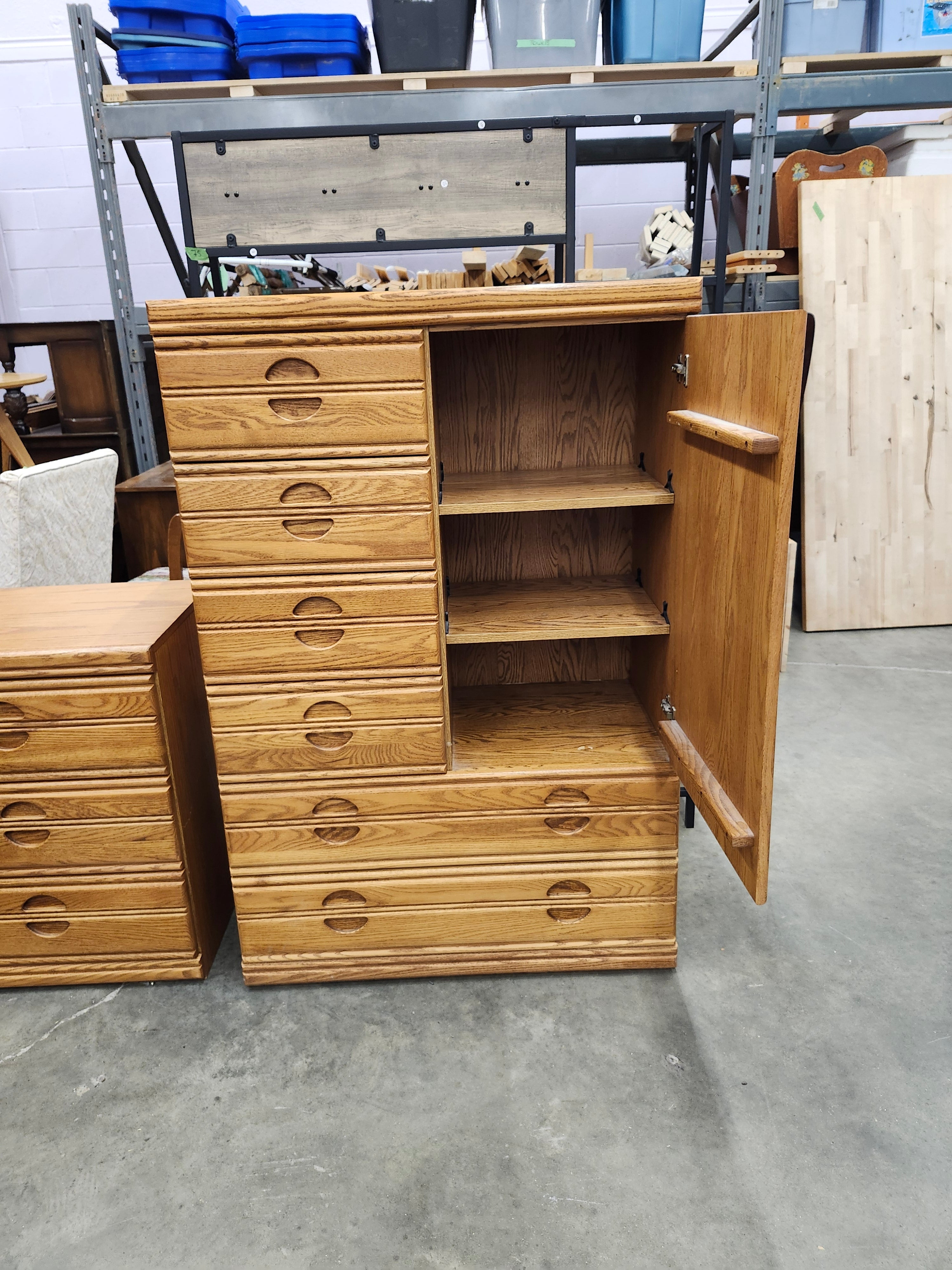 Armoire