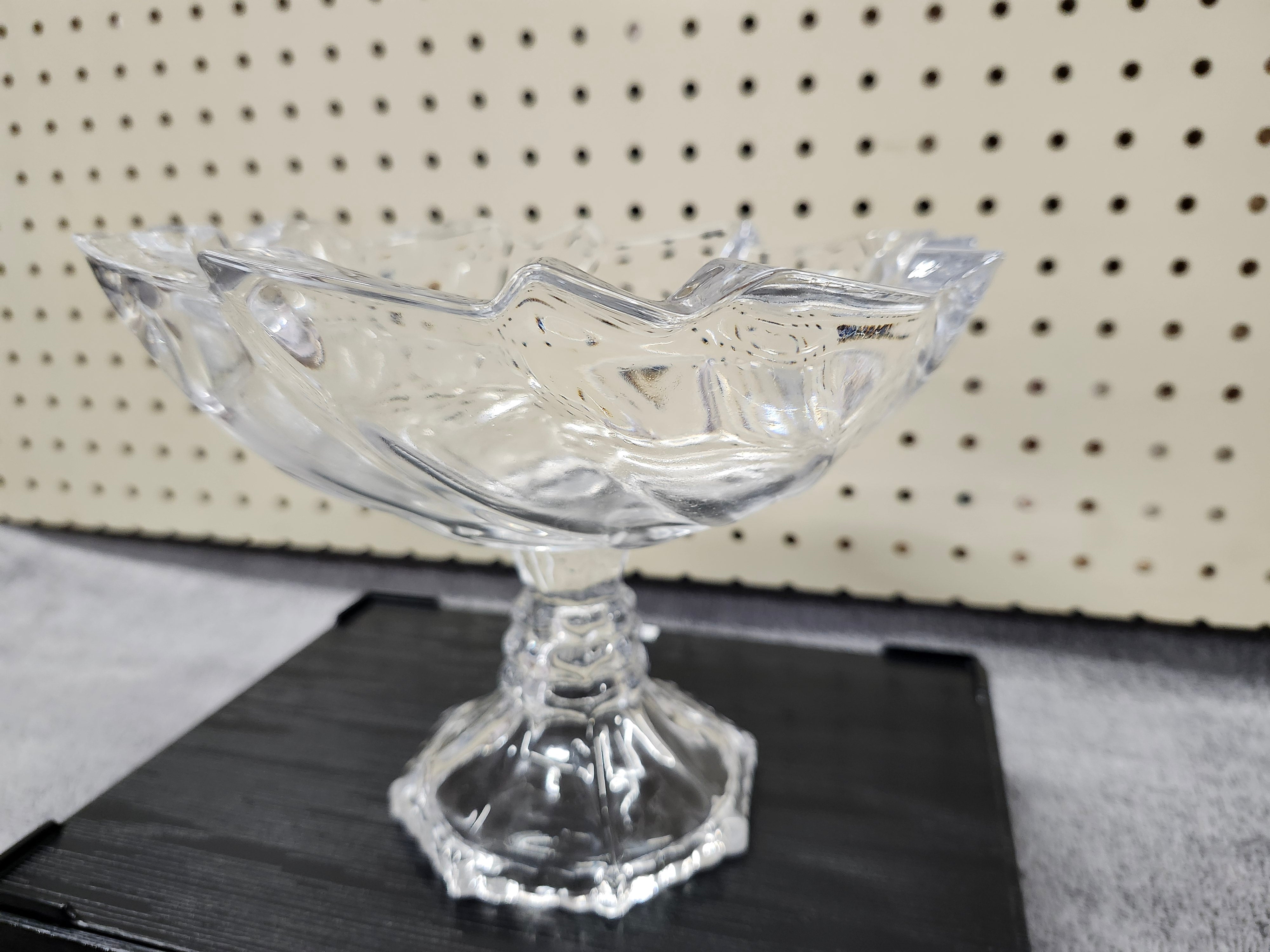 Pedestal candy dish