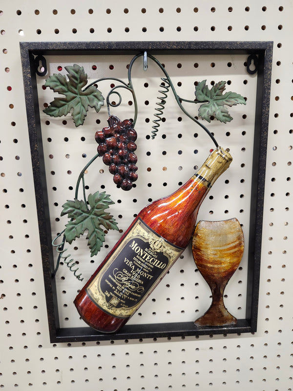 Metal wall decor
