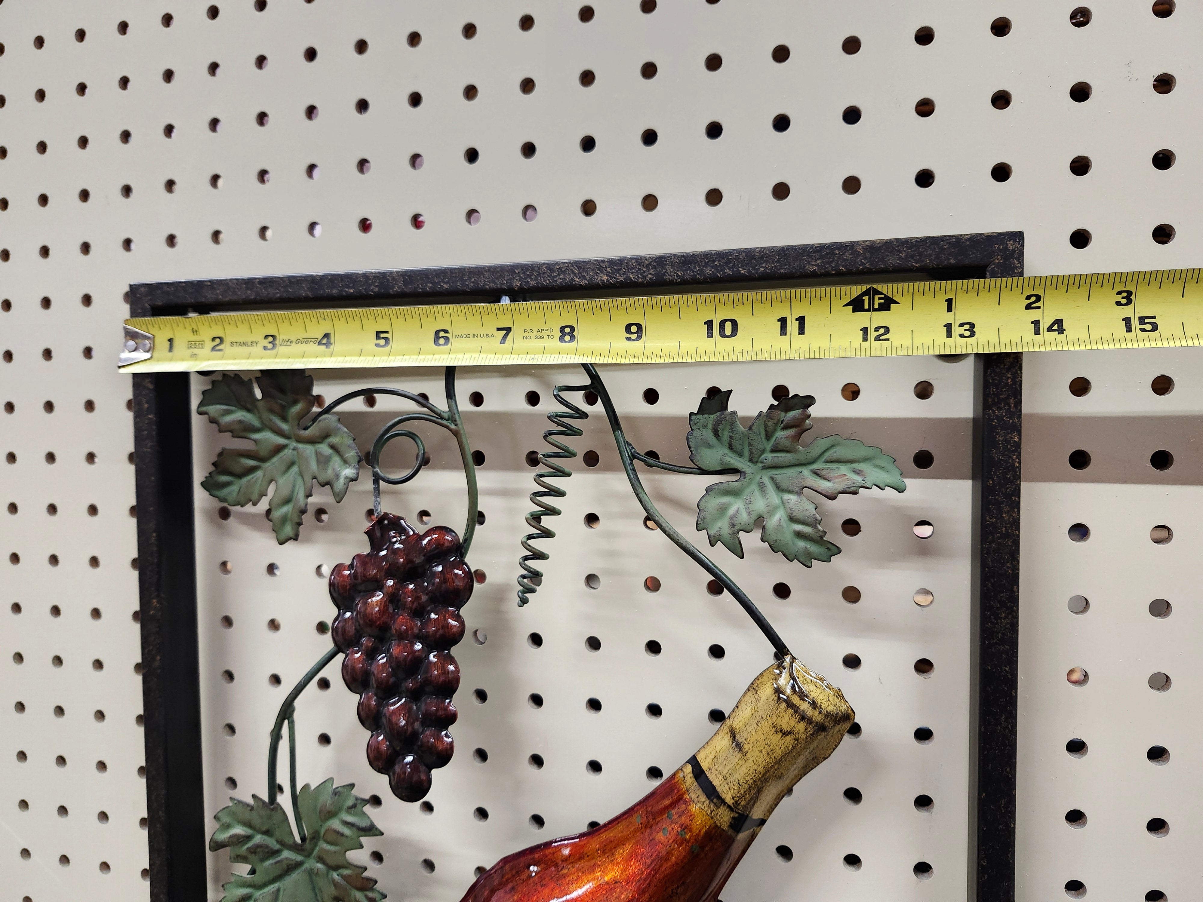 Metal wall decor