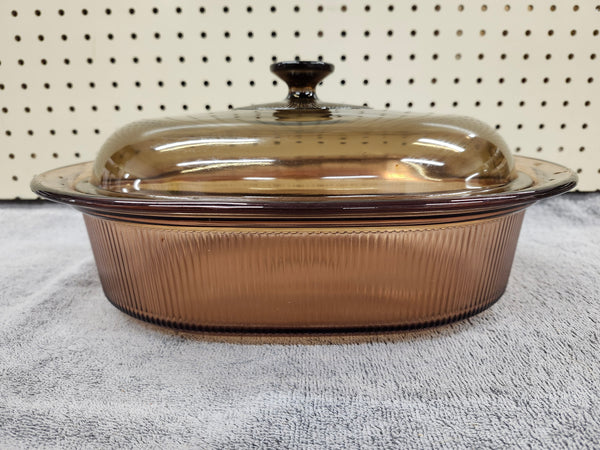 Visions Corning ware amber oval roaster
