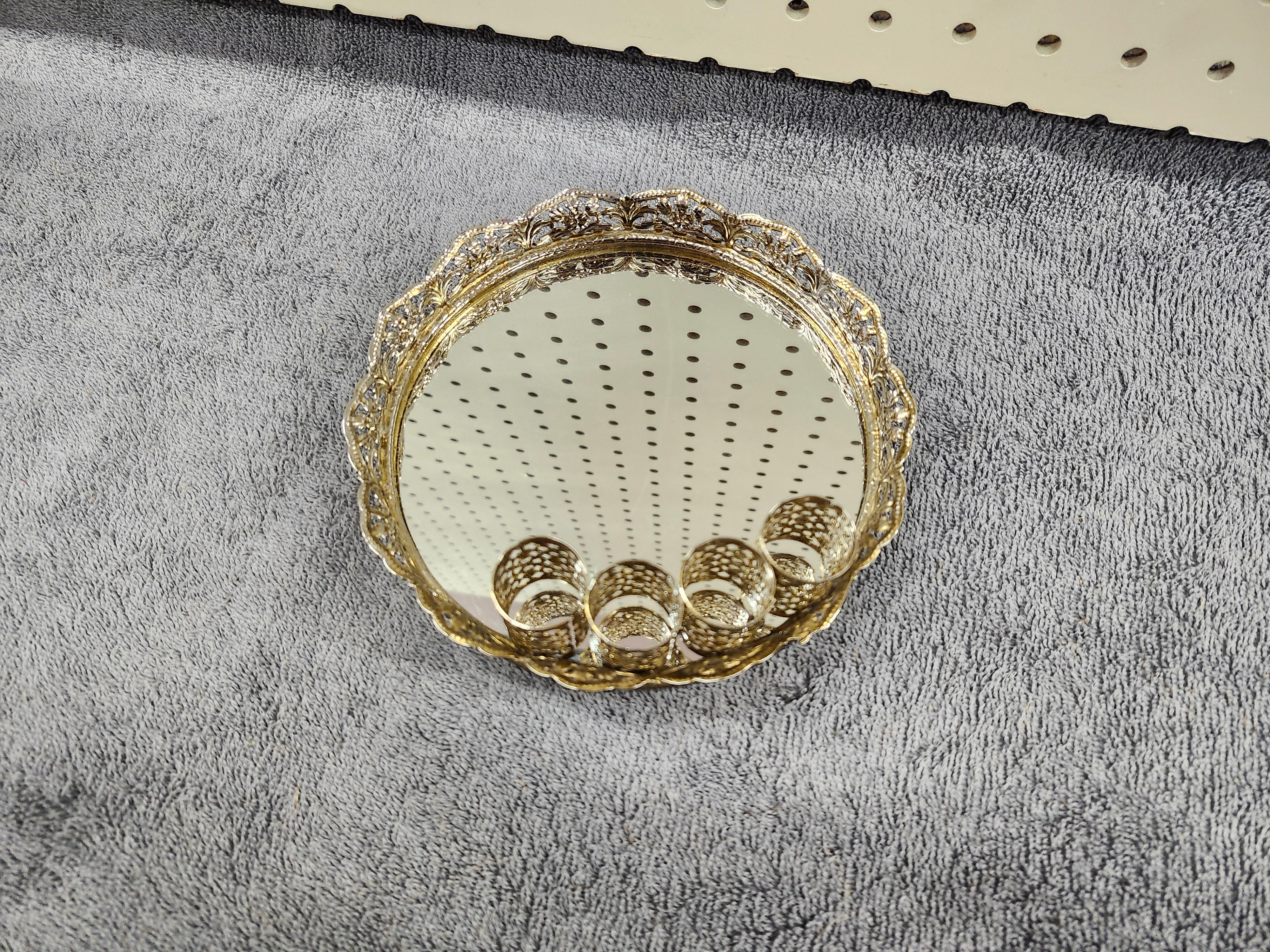 Makeup mirror