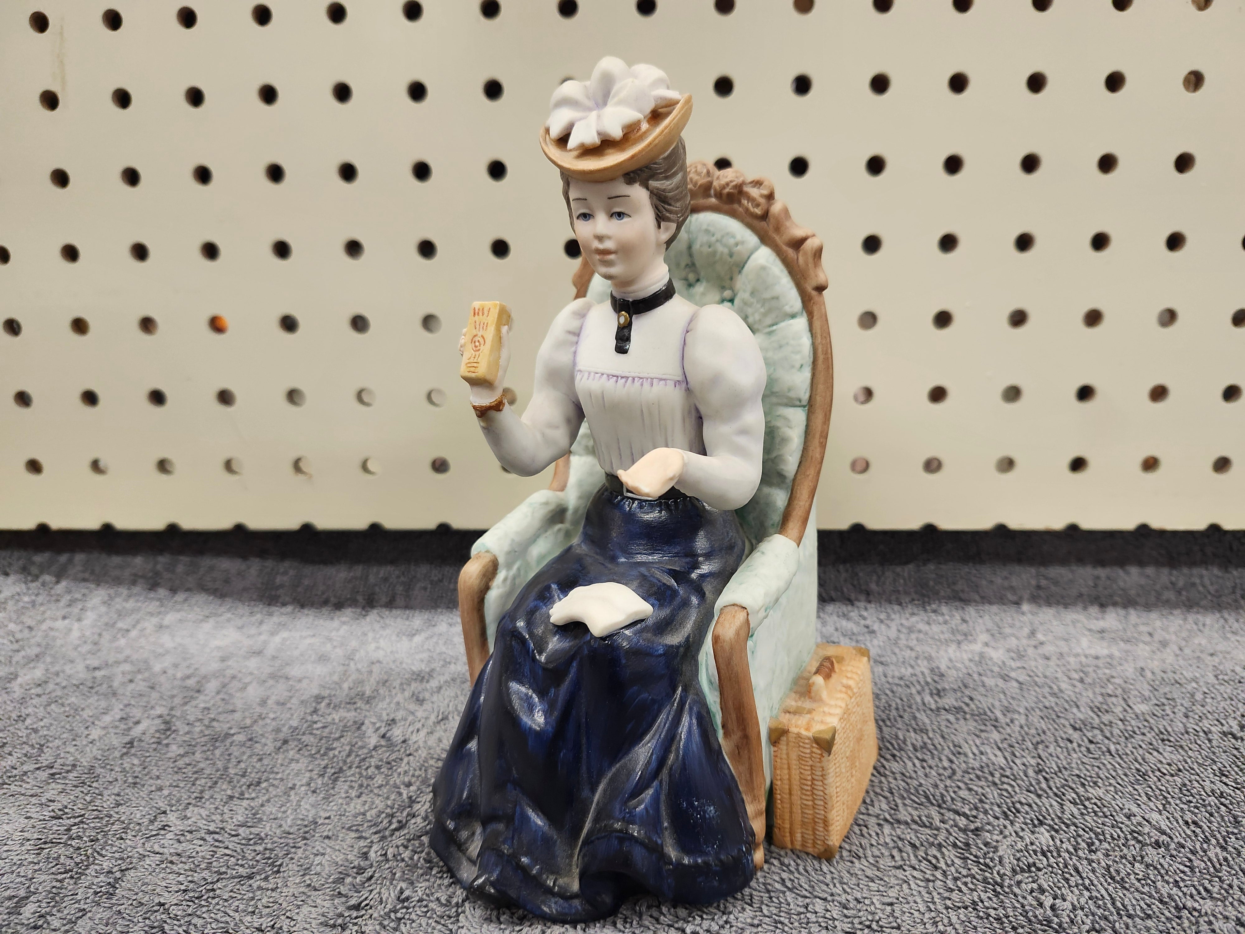 Figurine