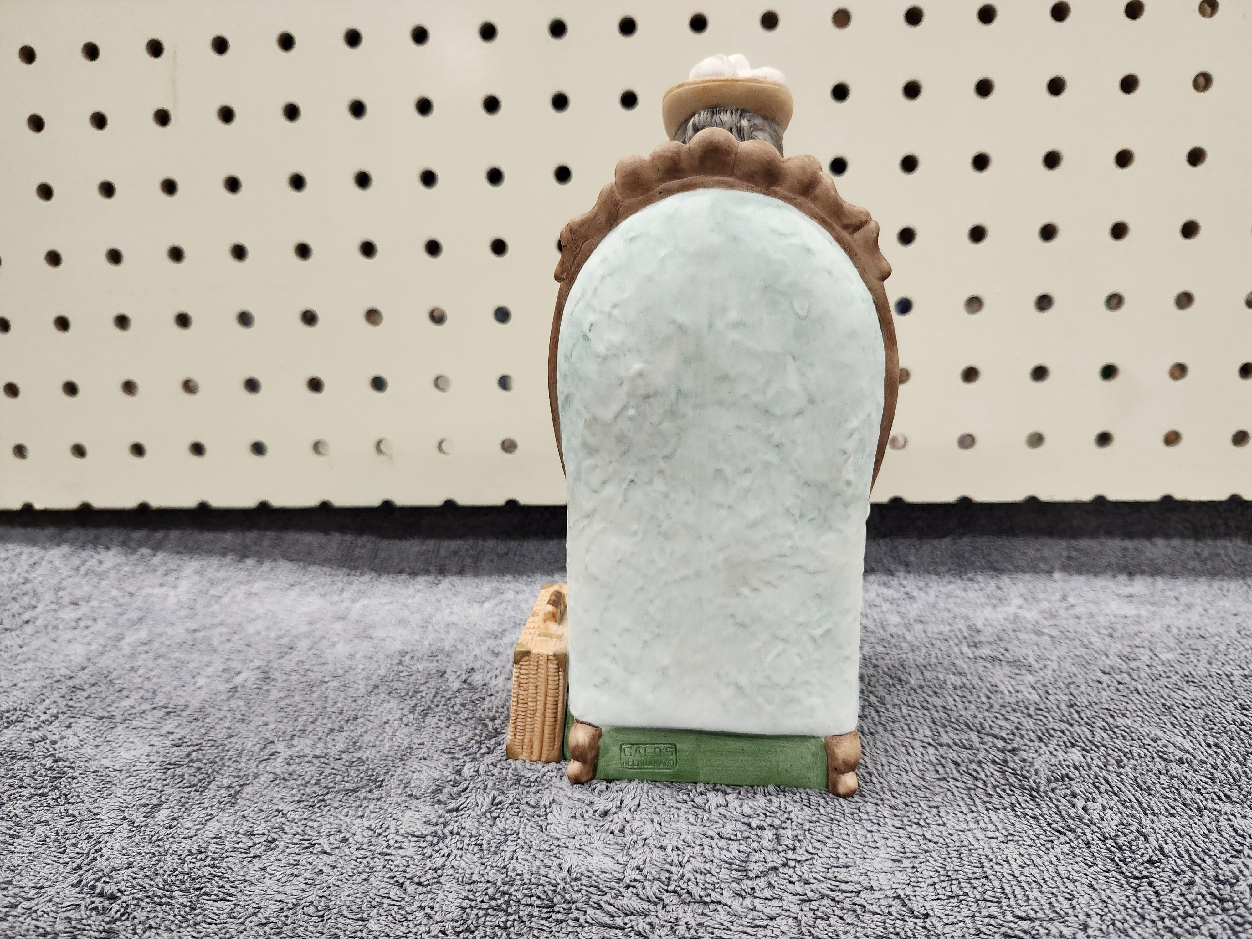 Figurine