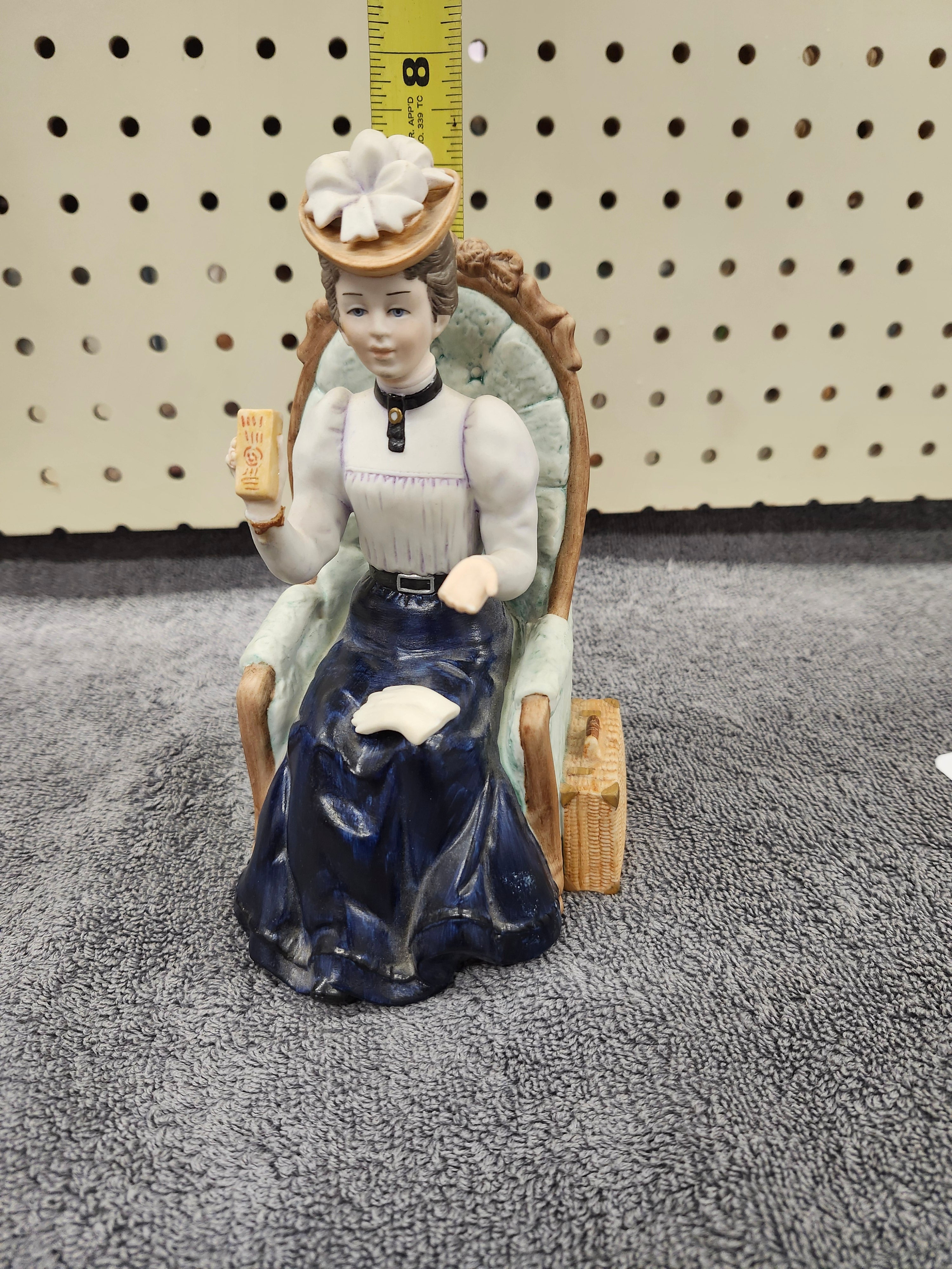 Figurine
