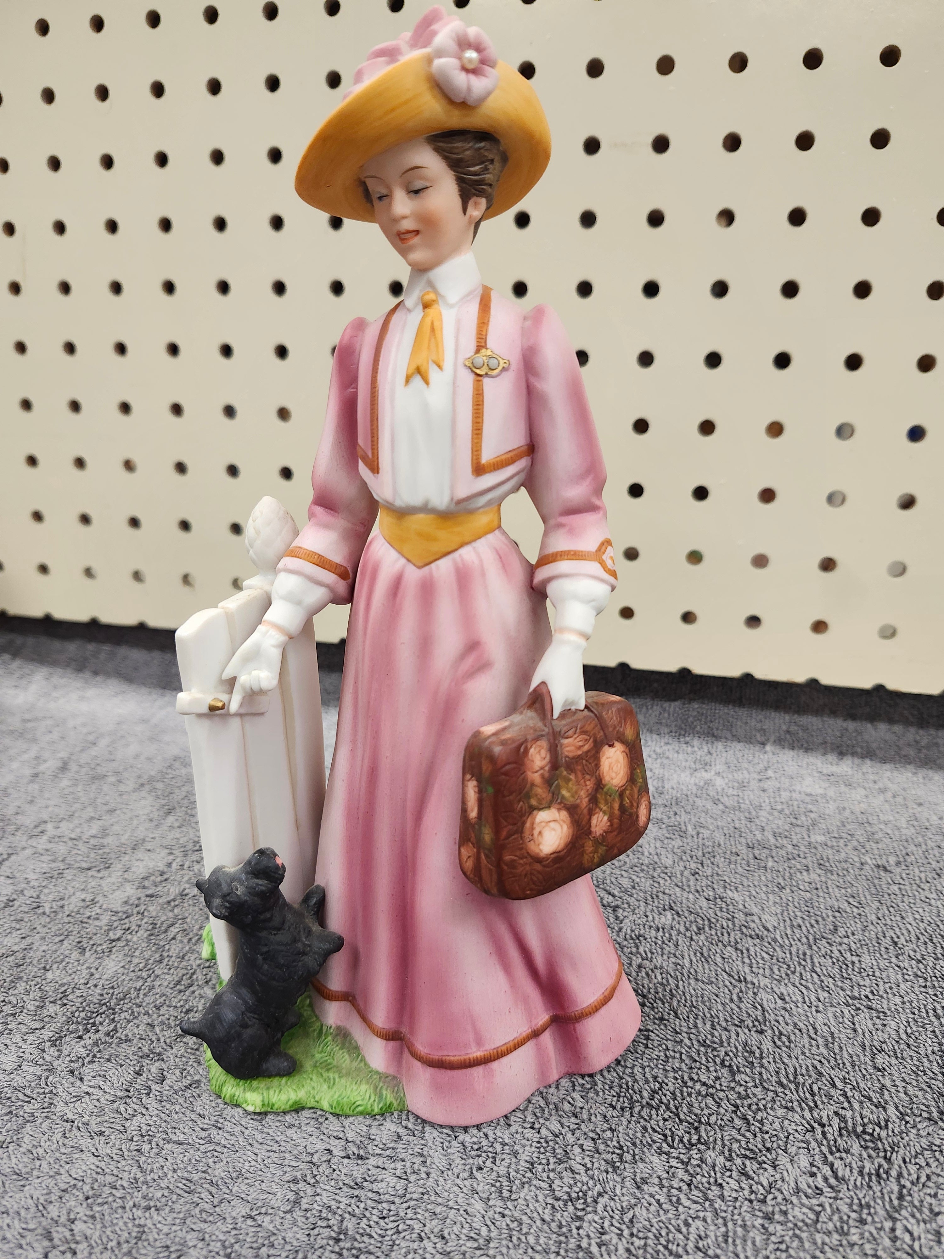 Figurine