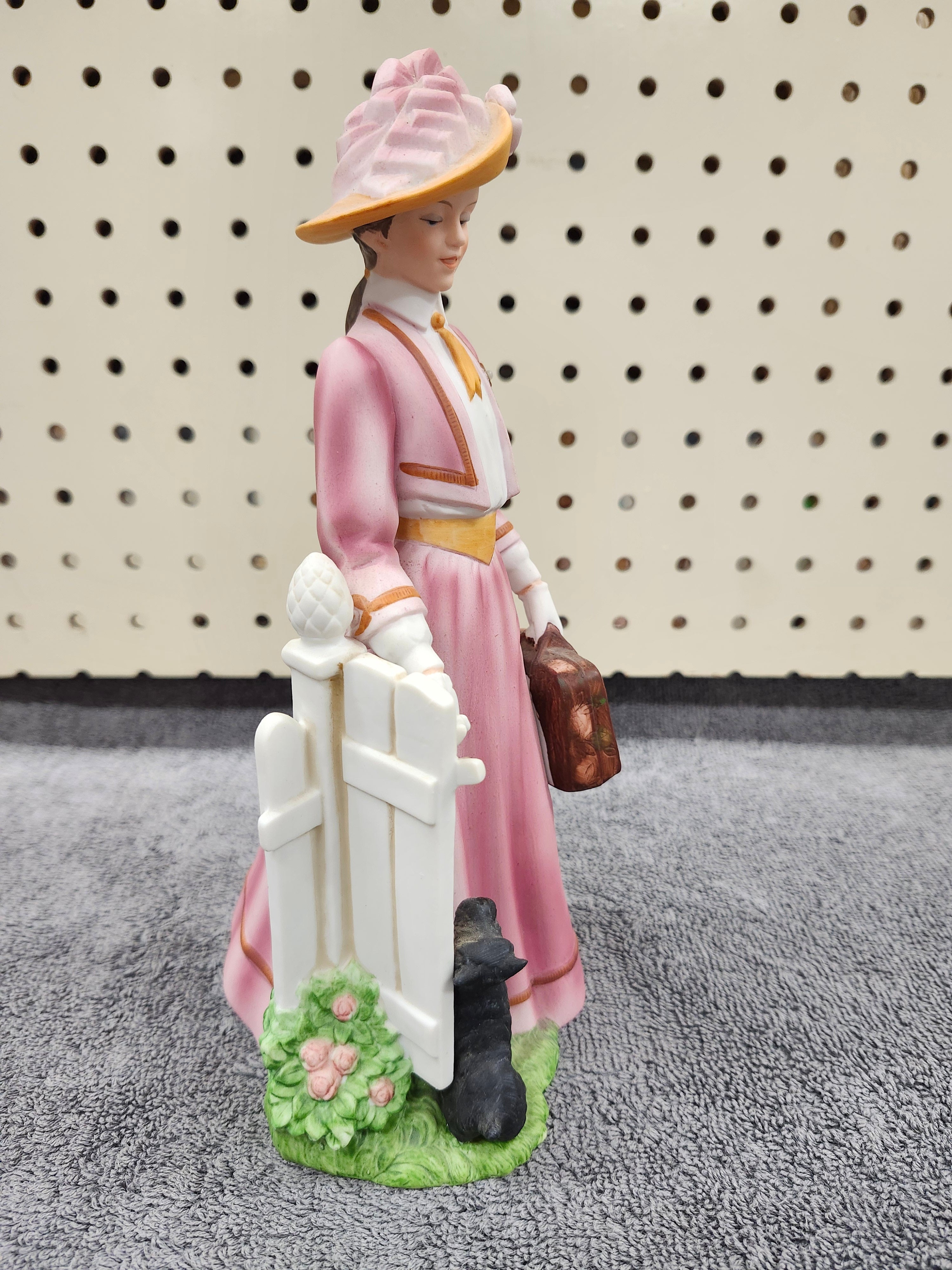 Figurine