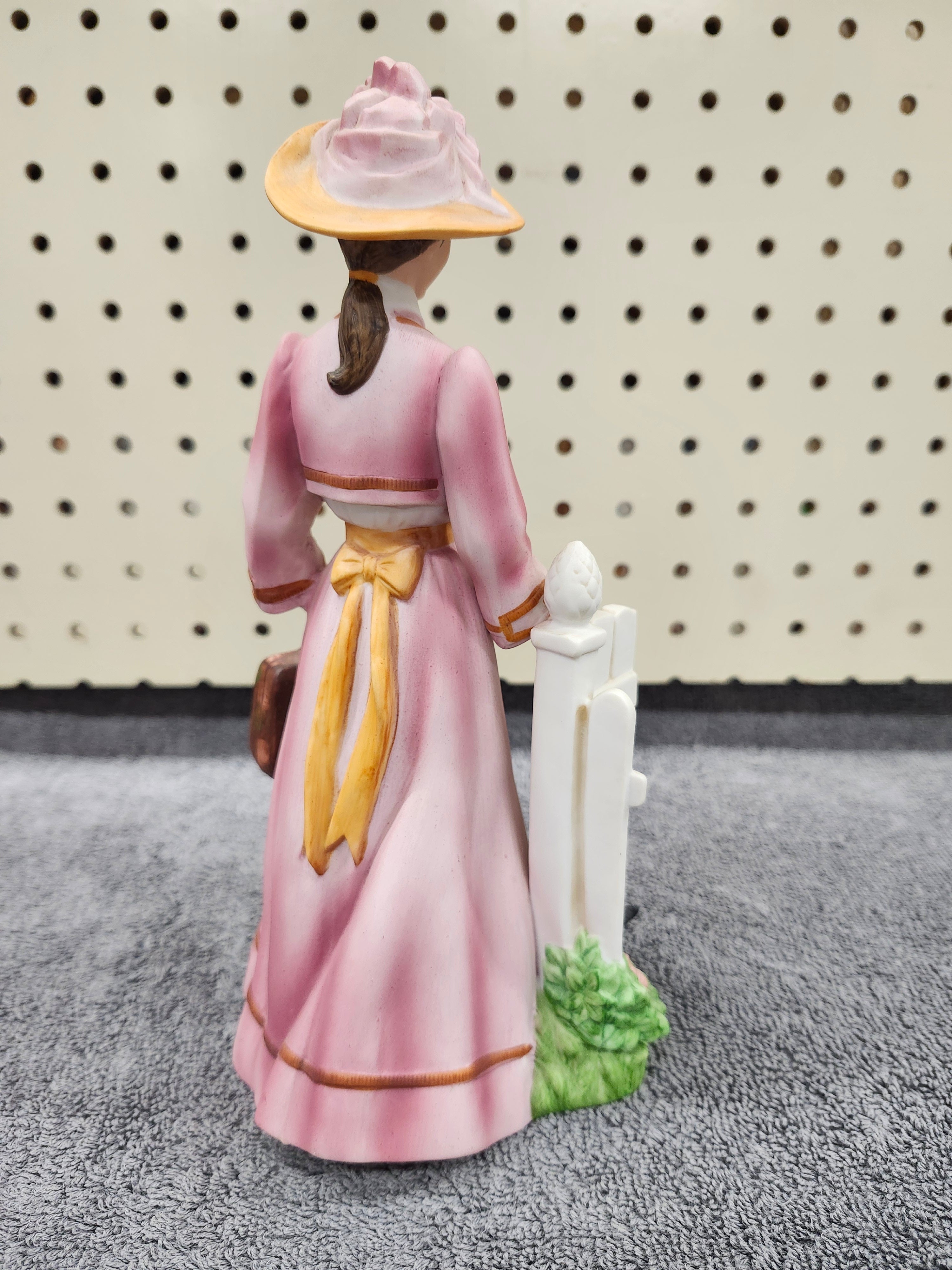 Figurine