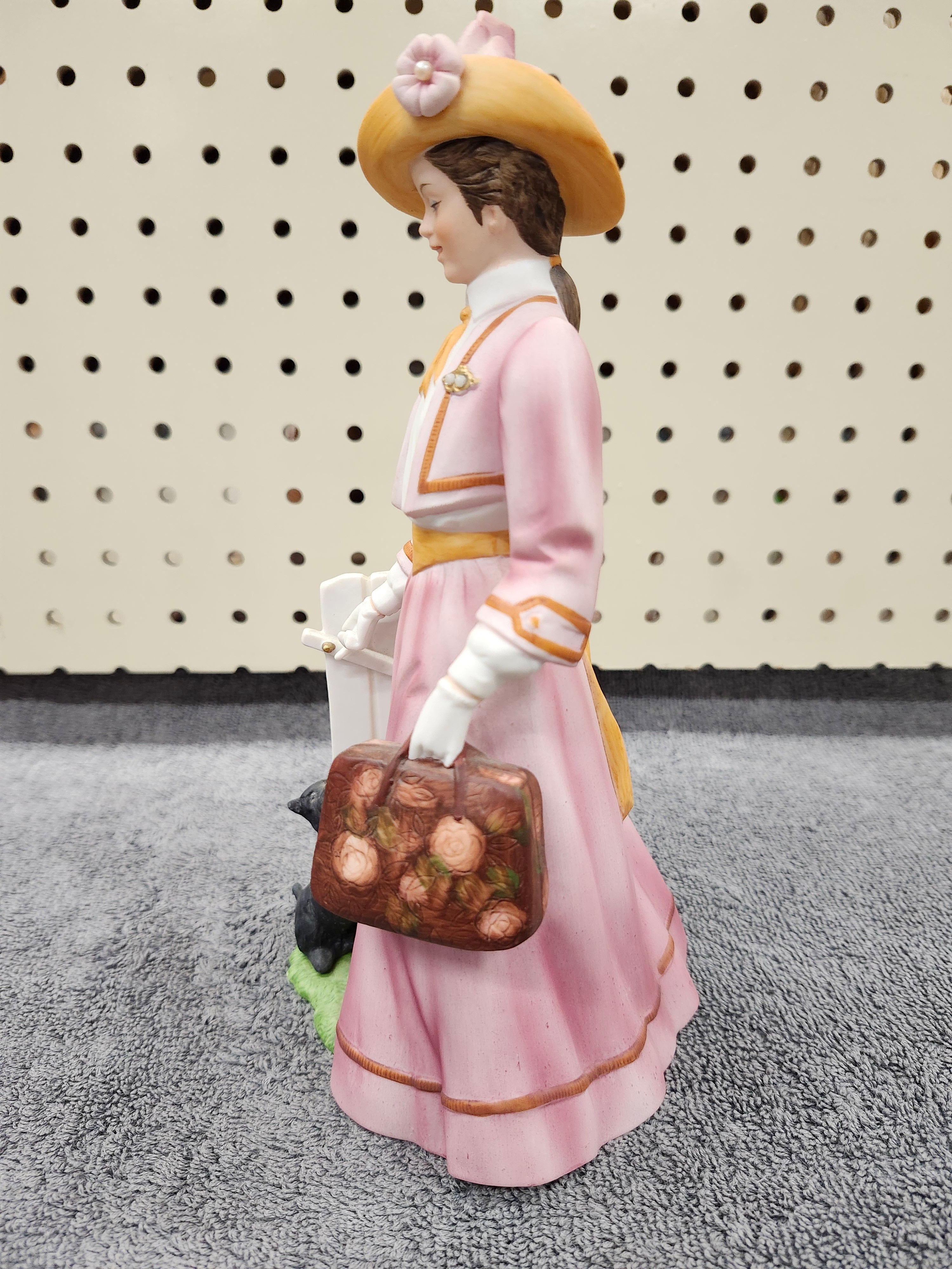 Figurine