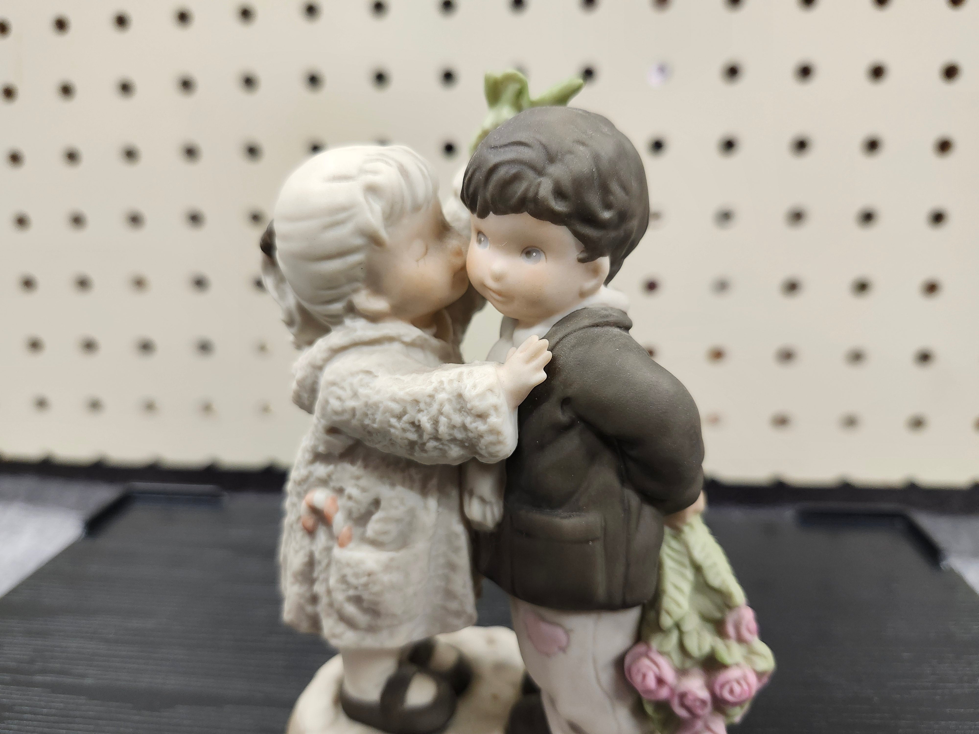 Figurine