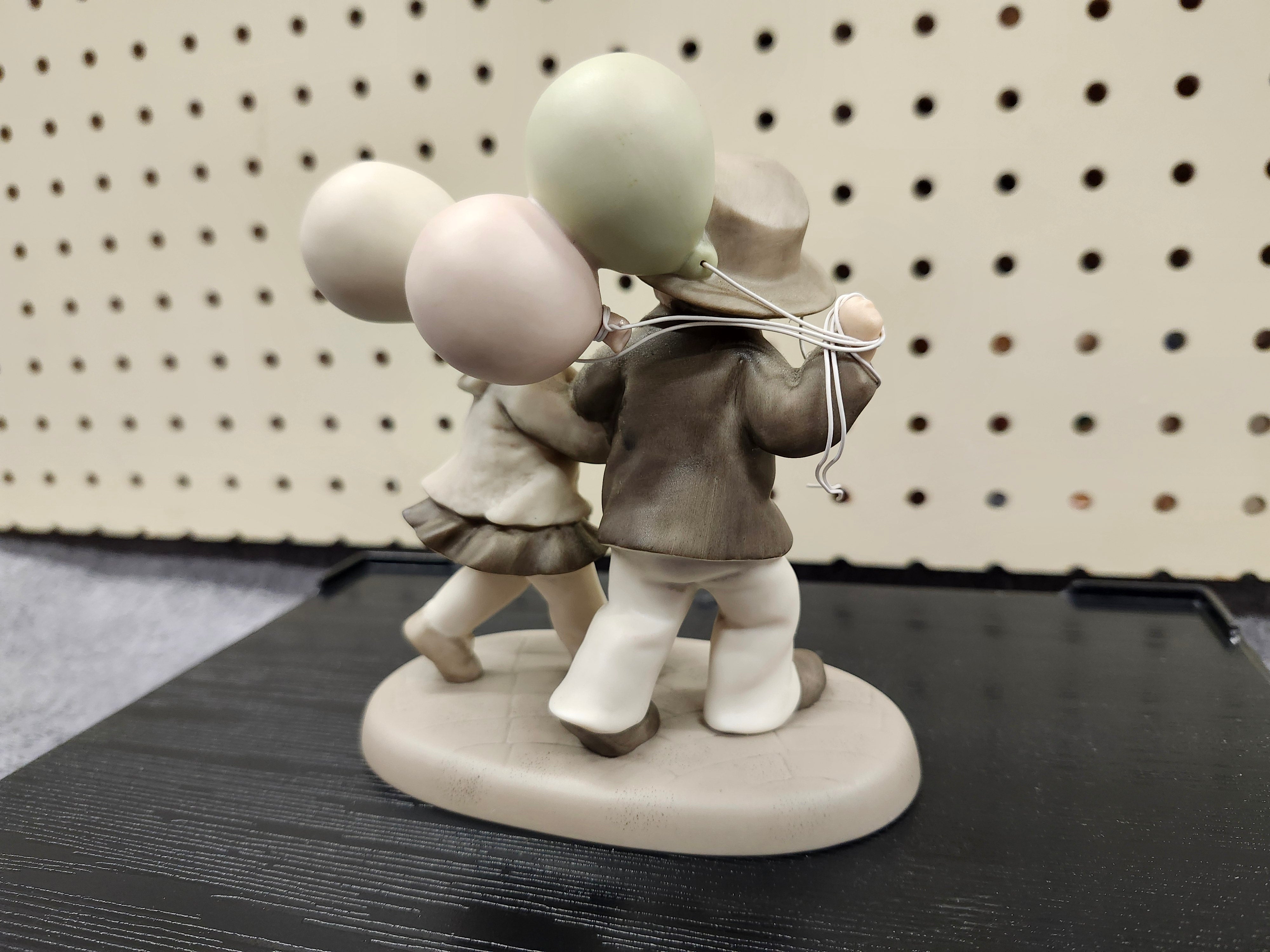 Figurine