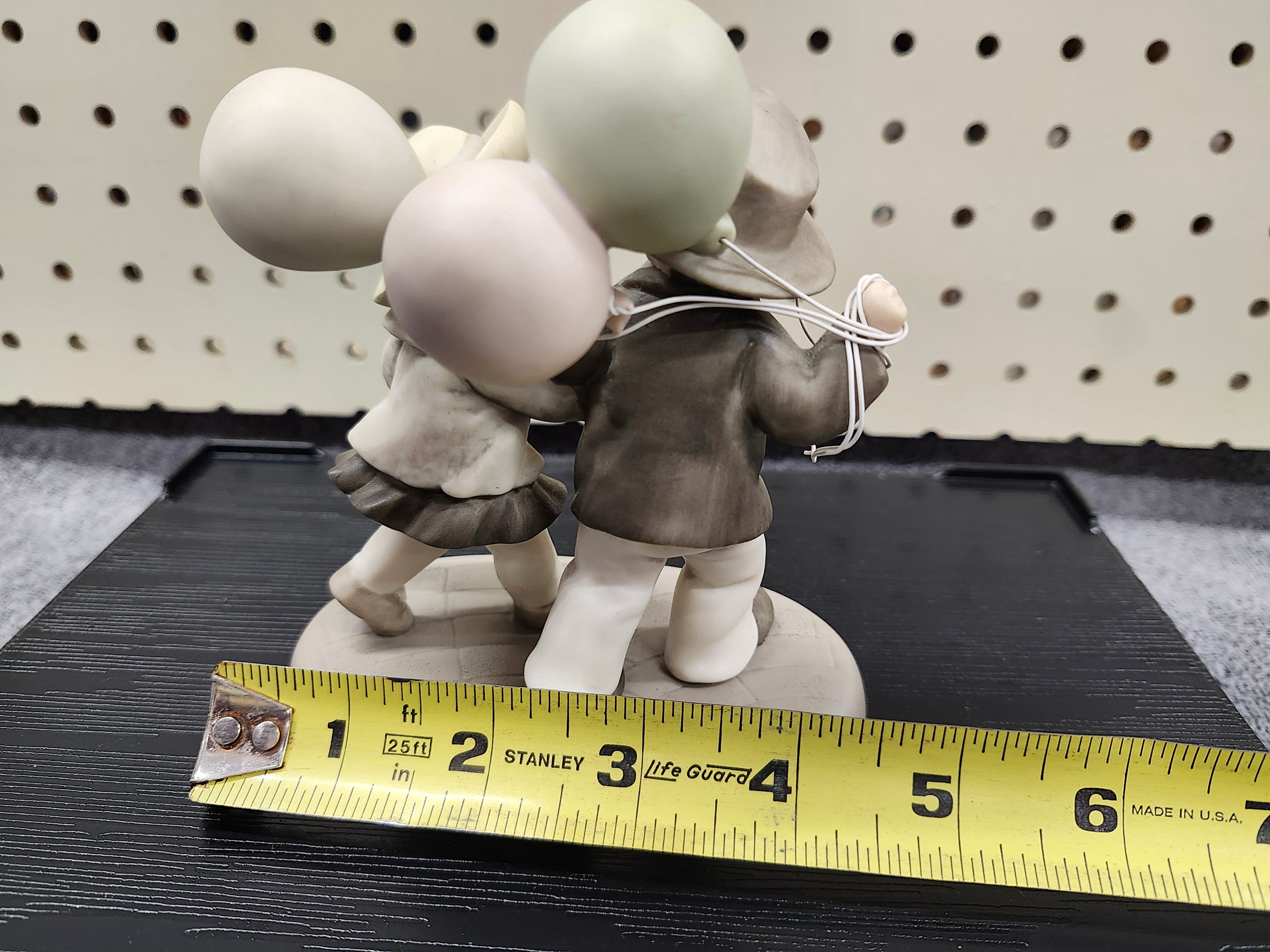 Figurine