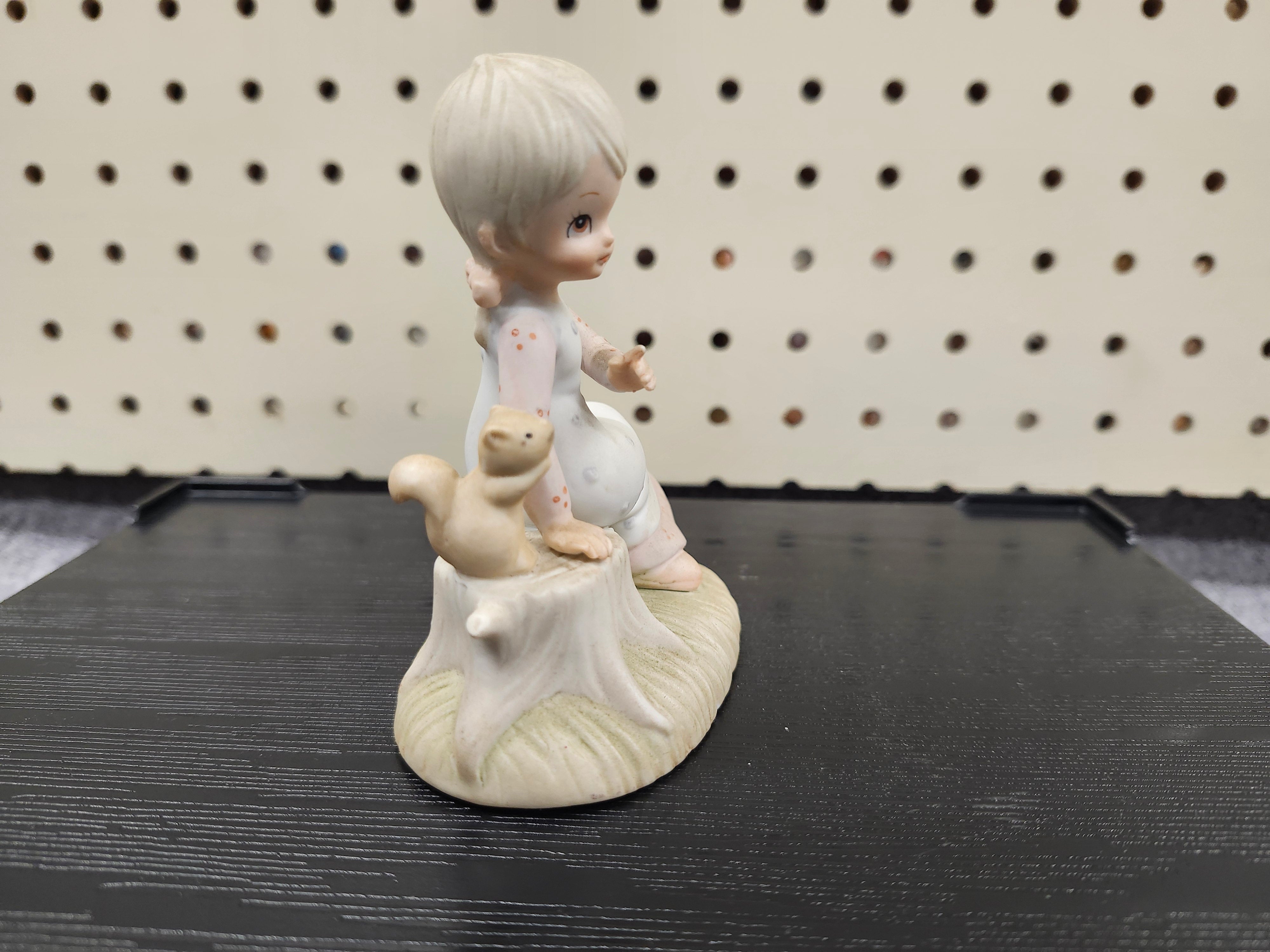 Figurine