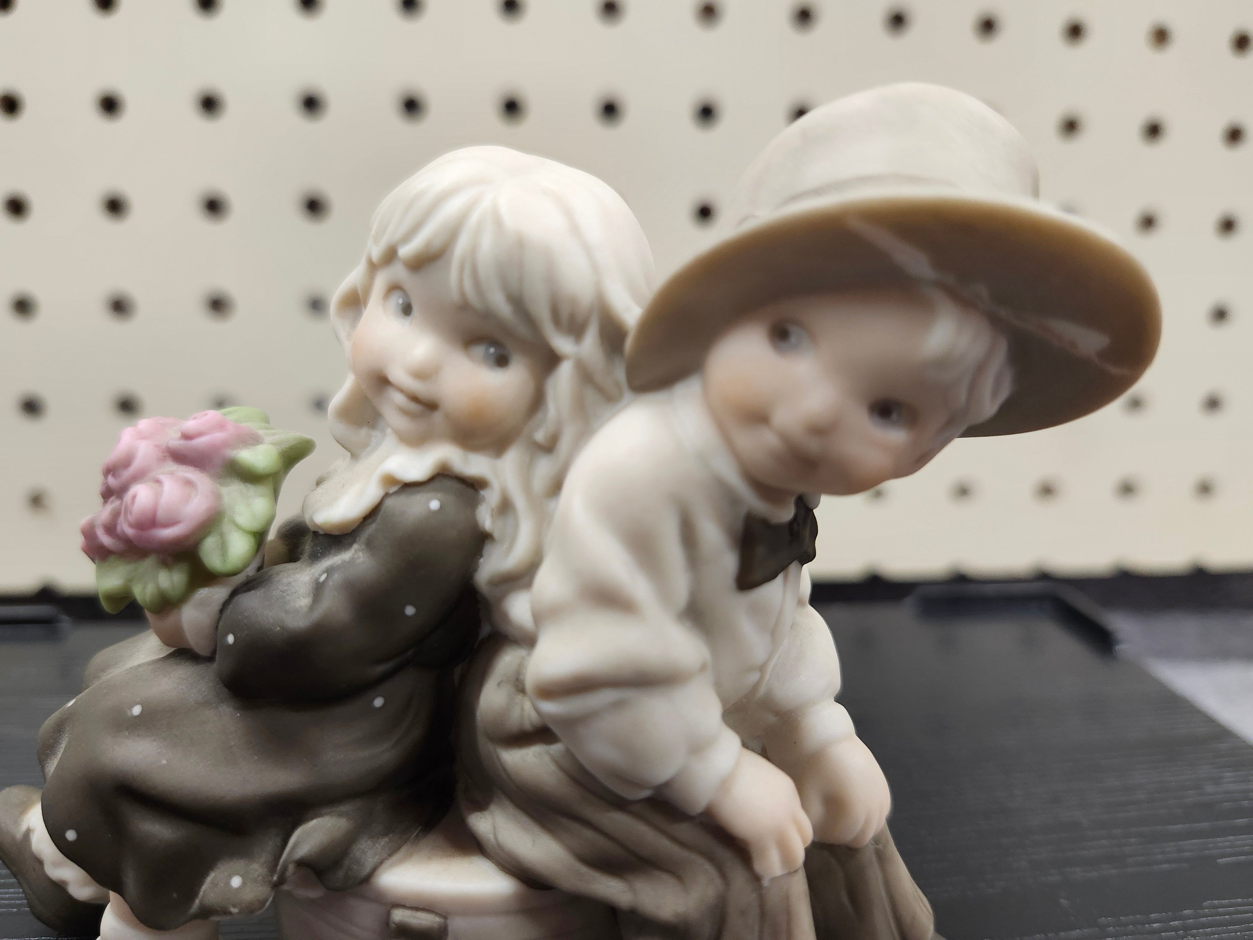 Figurine