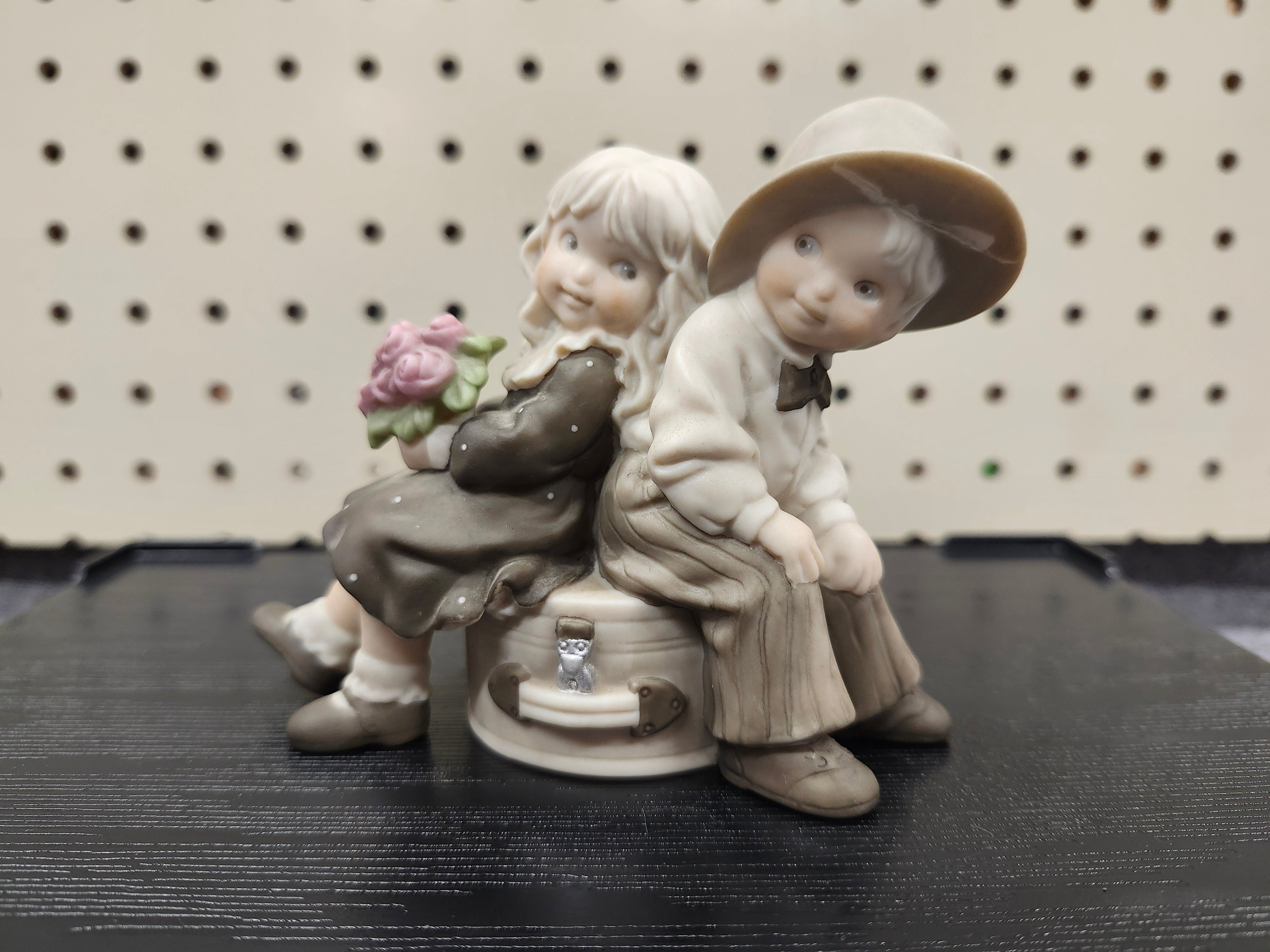 Figurine