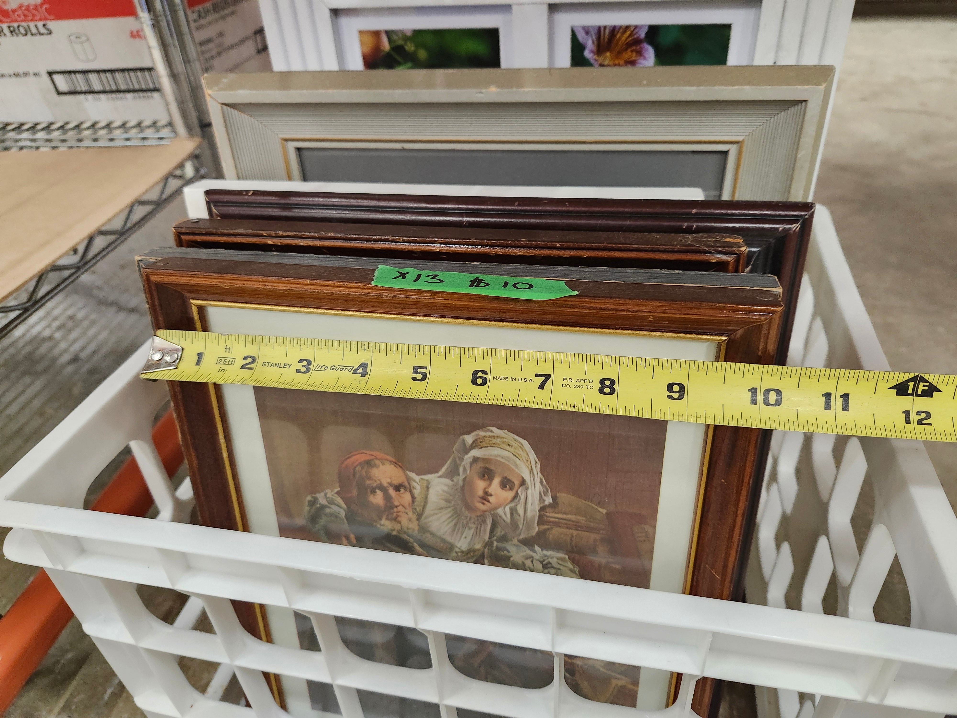 X13 Wall art / picture frames