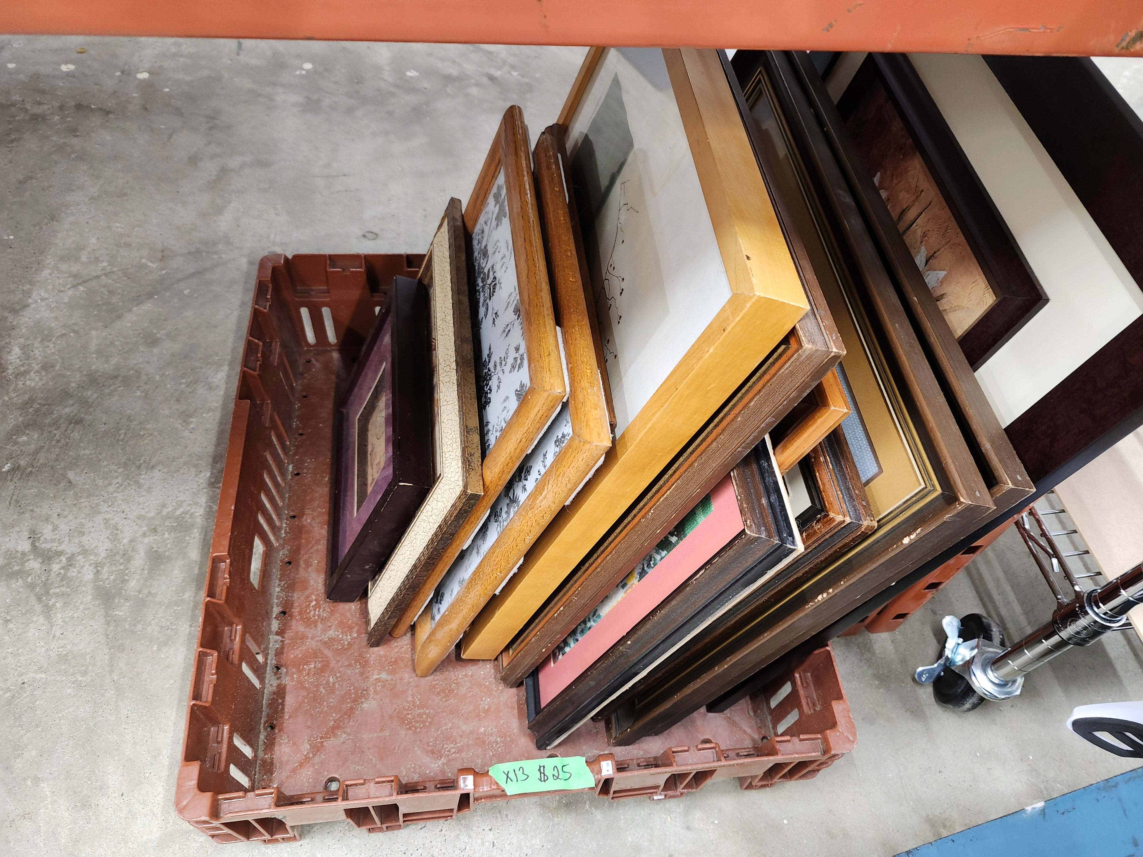 X13 Wall / picture frames