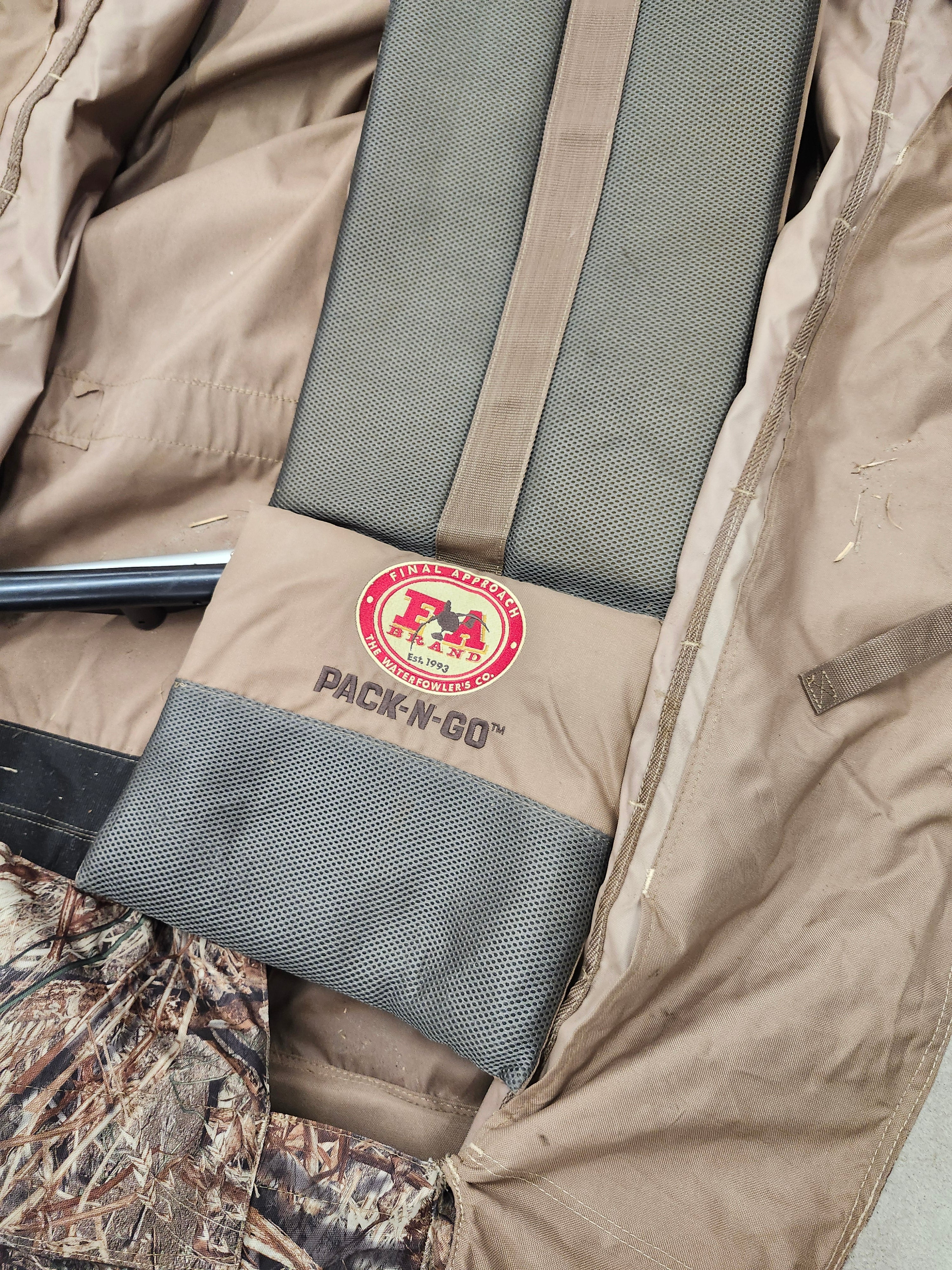 Hunting tent