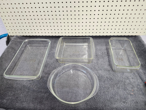 X4 pyrex cookware