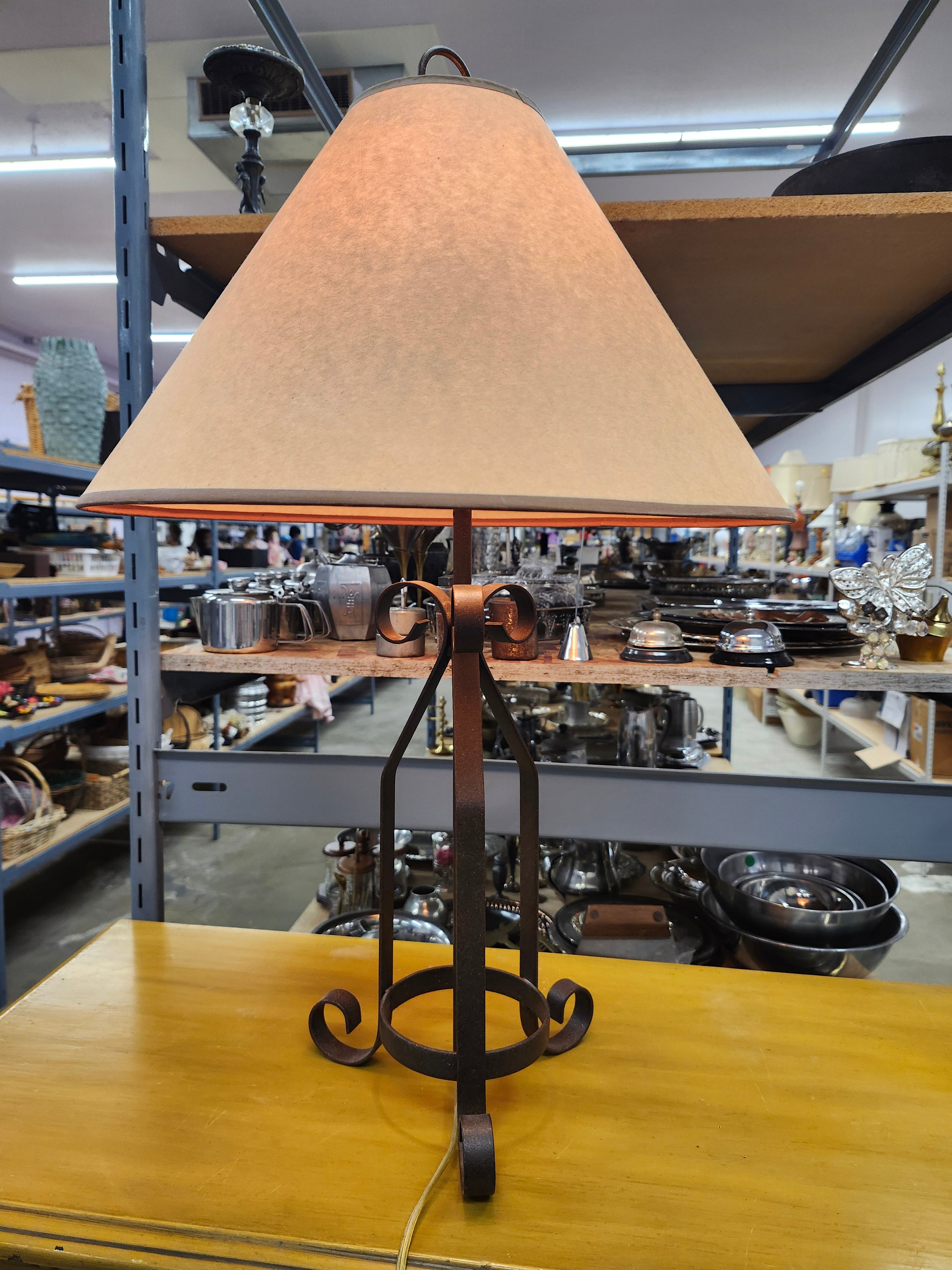 Tri Lamp