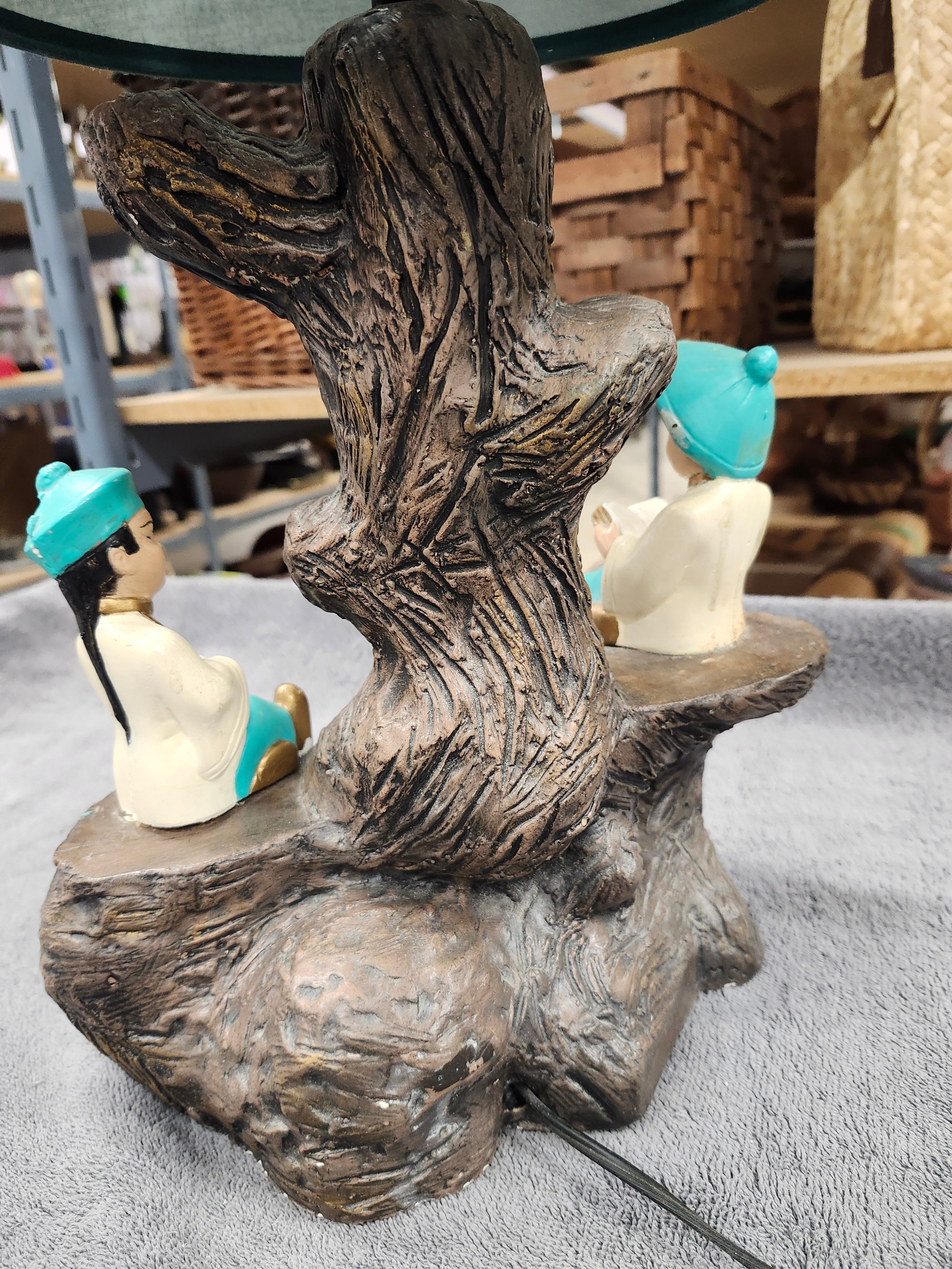 Table top lamp