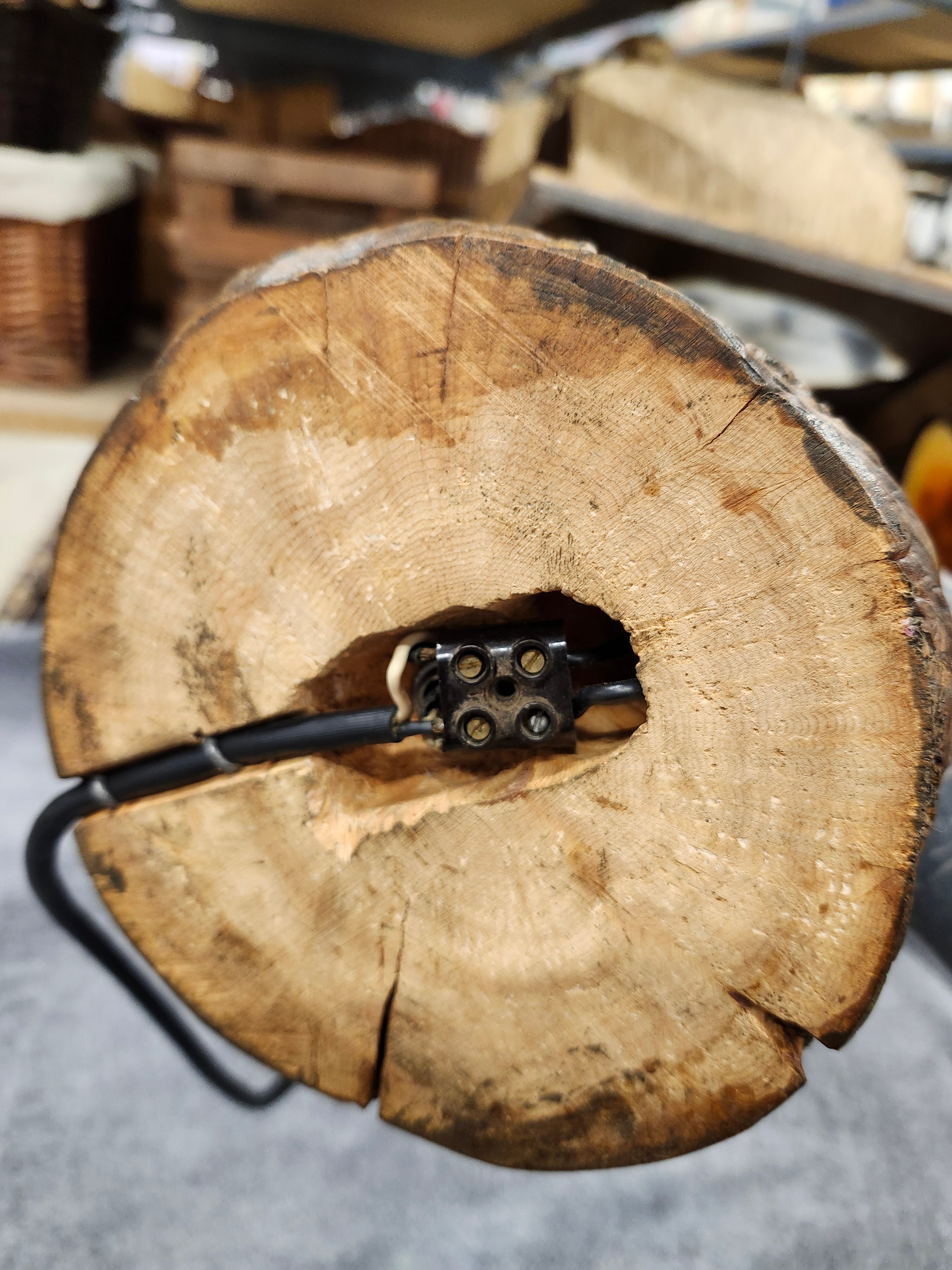 Wood table top lamp