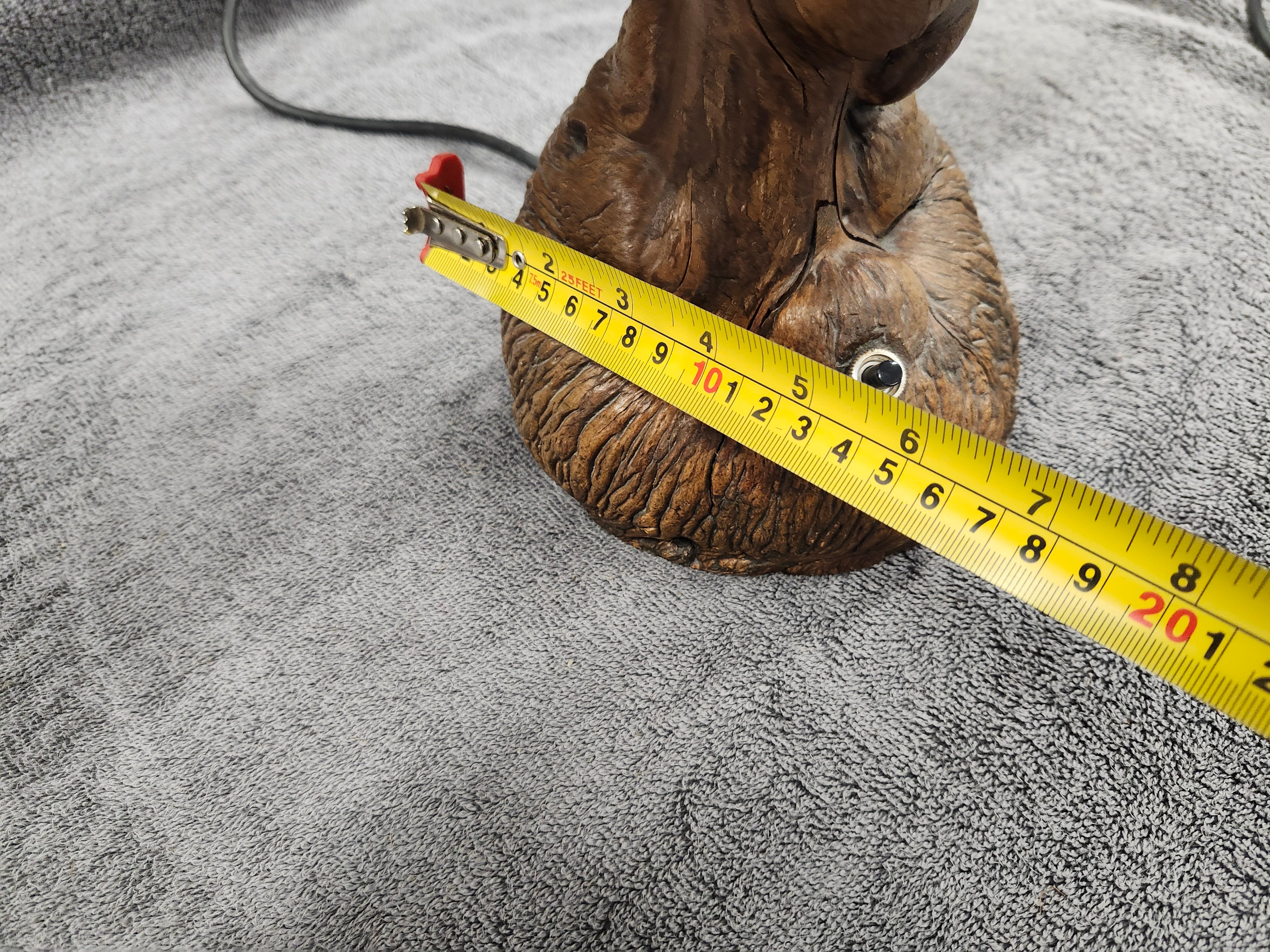 Wood table top lamp