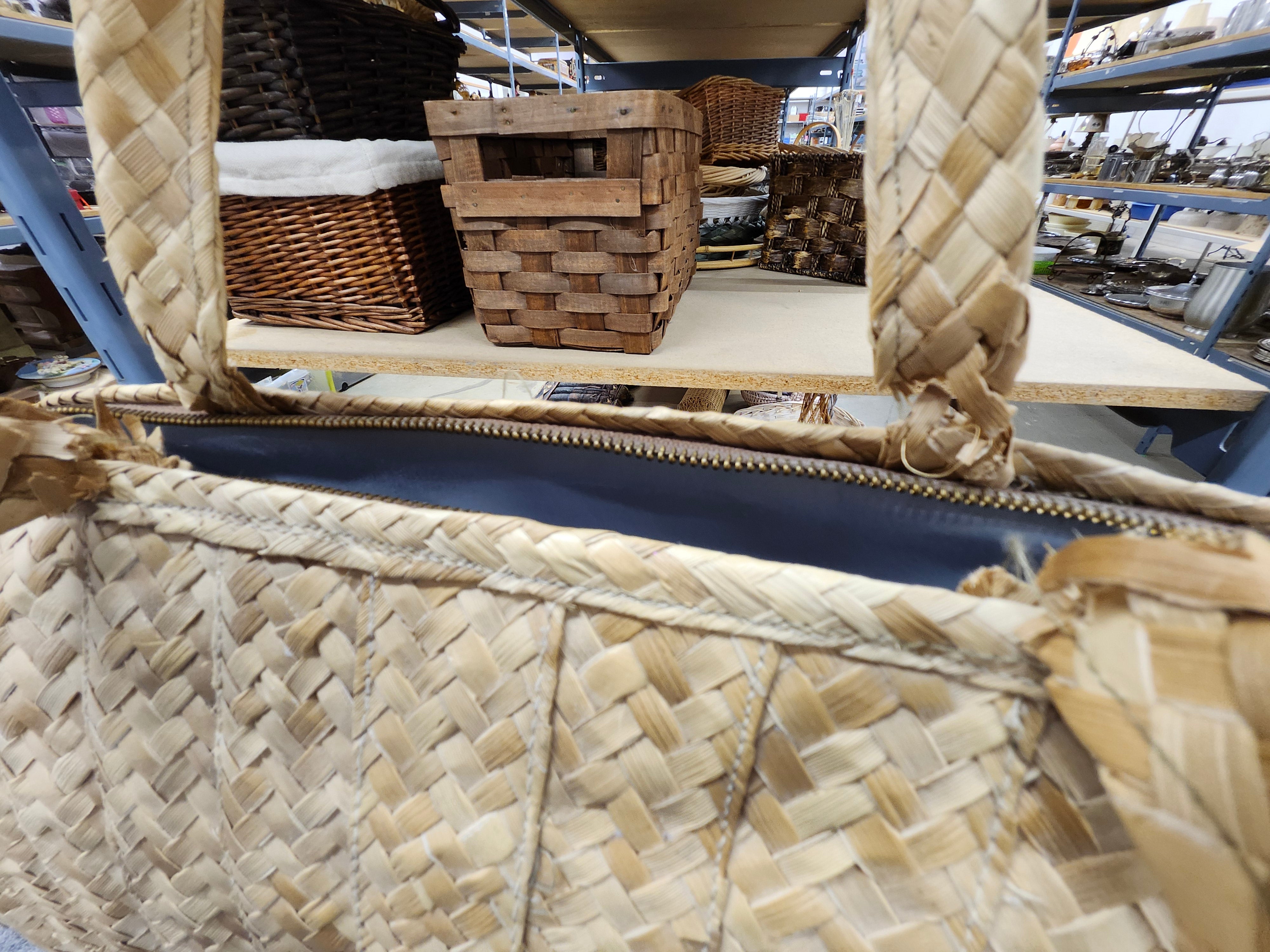 Wicker basket