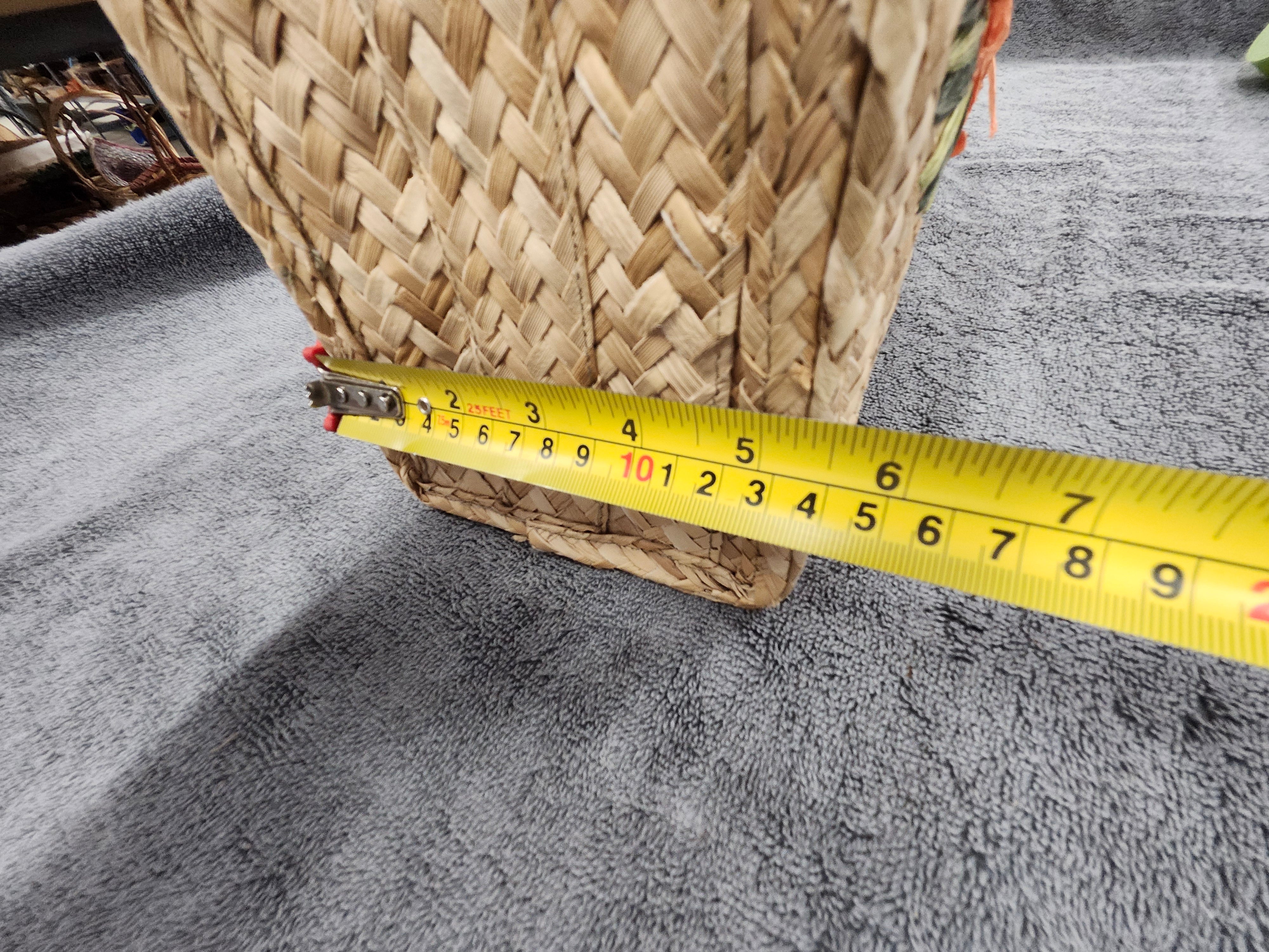 Wicker basket